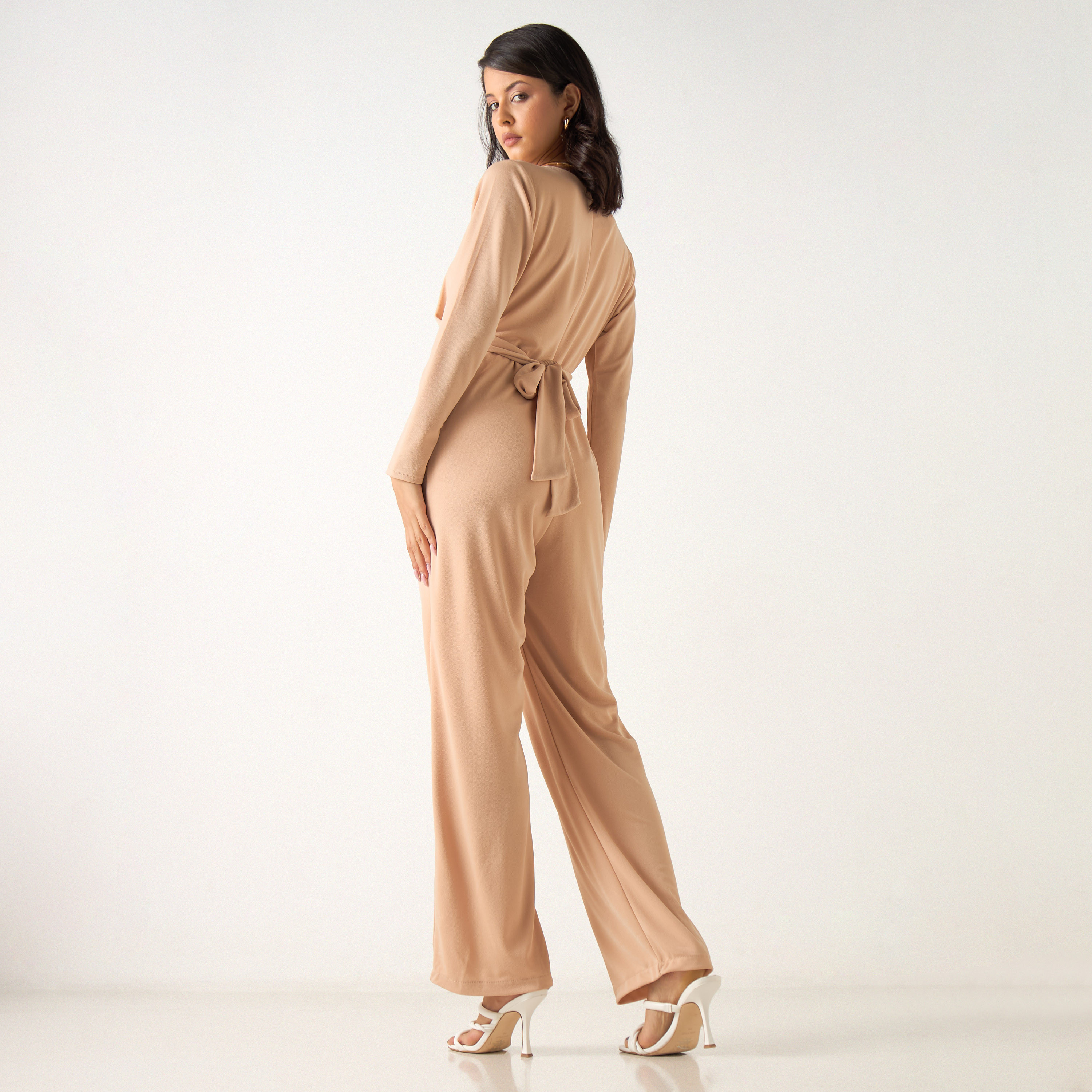 أفرول سادة بأكمام طويلة وحزام من جولدن أبل-women-clothing-jumpsuits-image-21