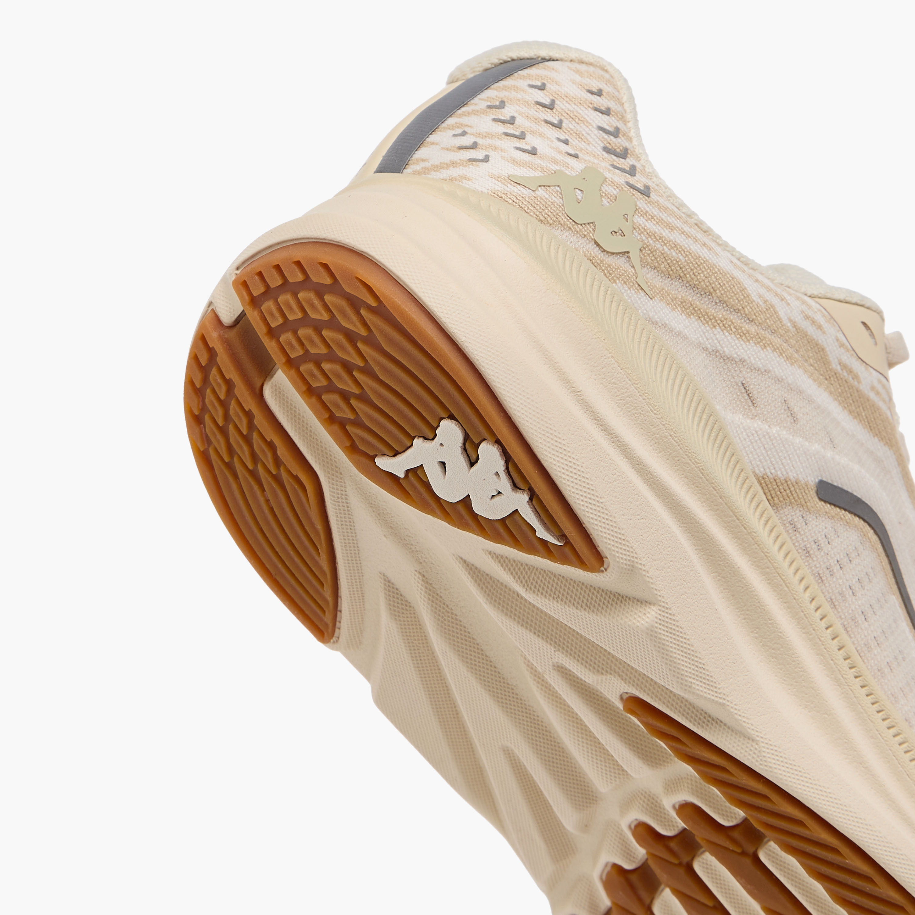 حذاء رياضي برباط إغلاق للنساء من كابا-women-shoes-sports-image-5