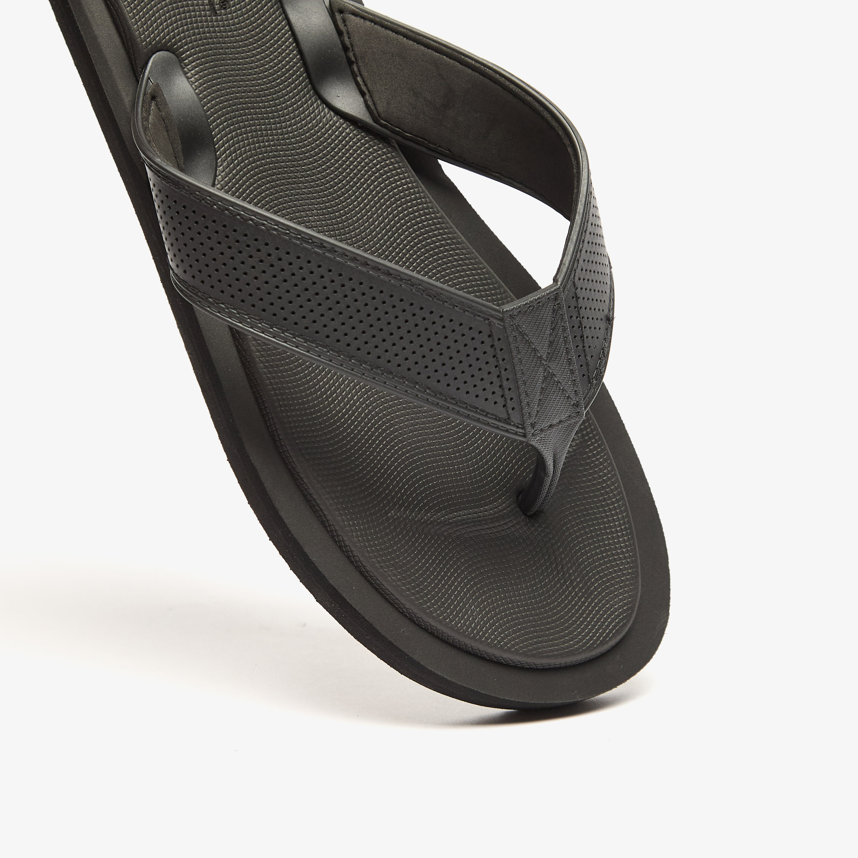 شبشب فليب فلوب بزينة شعار للرجال من لي كوبر-men-shoes-flipflopsandslides-image-9