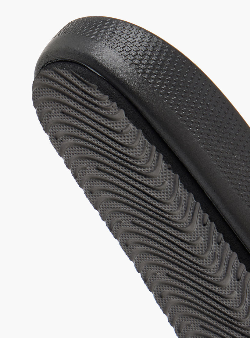شبشب بطبعات شعار للرجال من كابا-men-shoes-flipflopsandslides-image-8