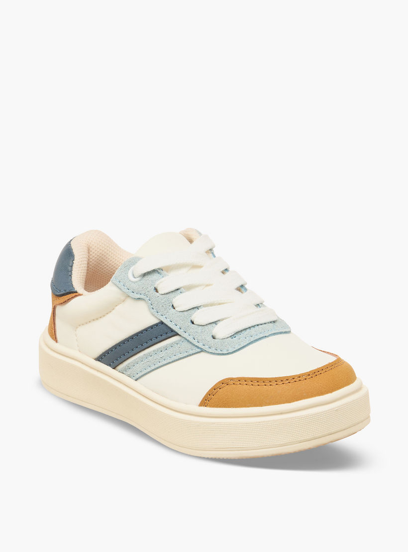 حذاء سنيكرز برباط إغلاق للأولاد من جونيورز-boys-shoes-sneakers-image-2
