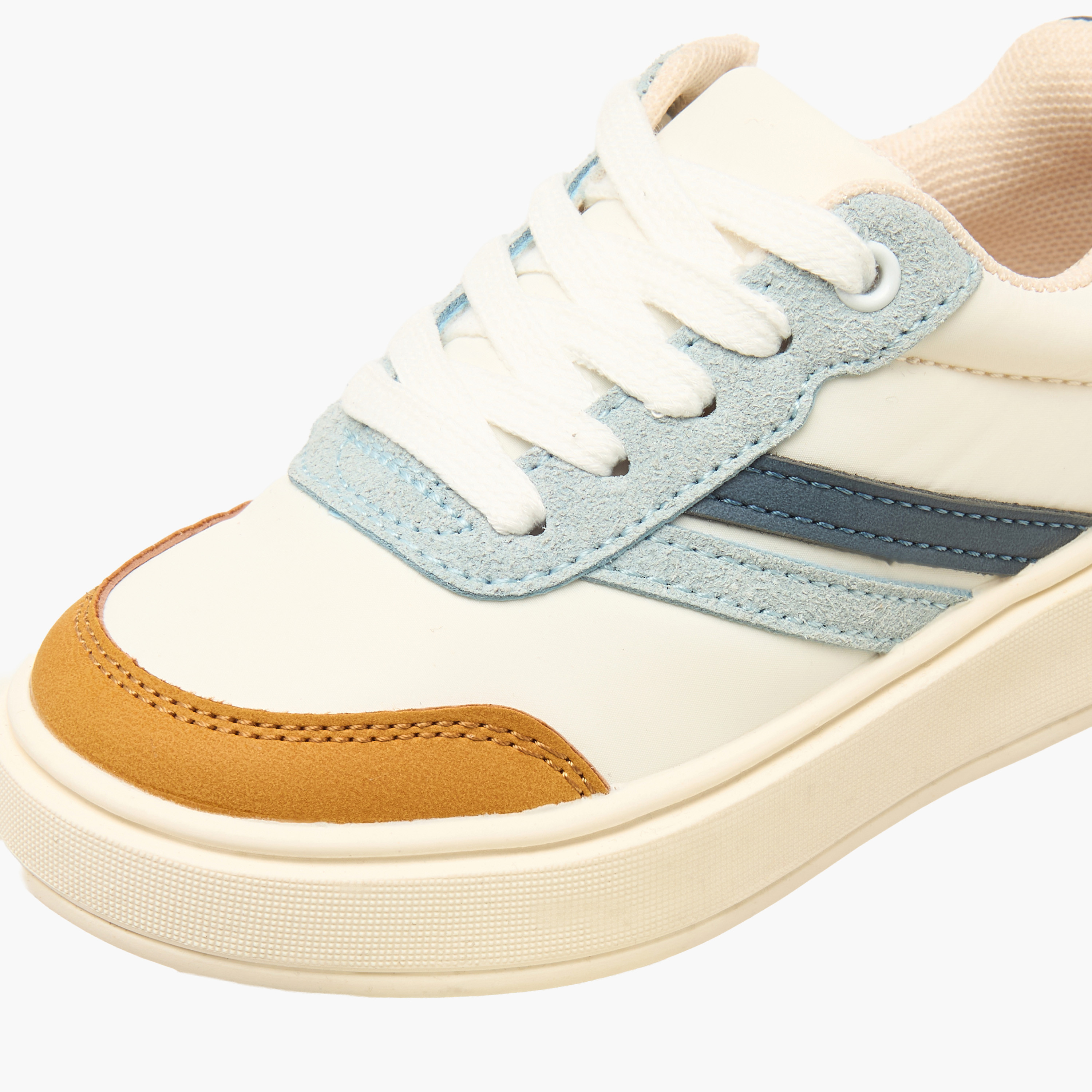 حذاء سنيكرز برباط إغلاق للأولاد من جونيورز-boys-shoes-sneakers-image-4
