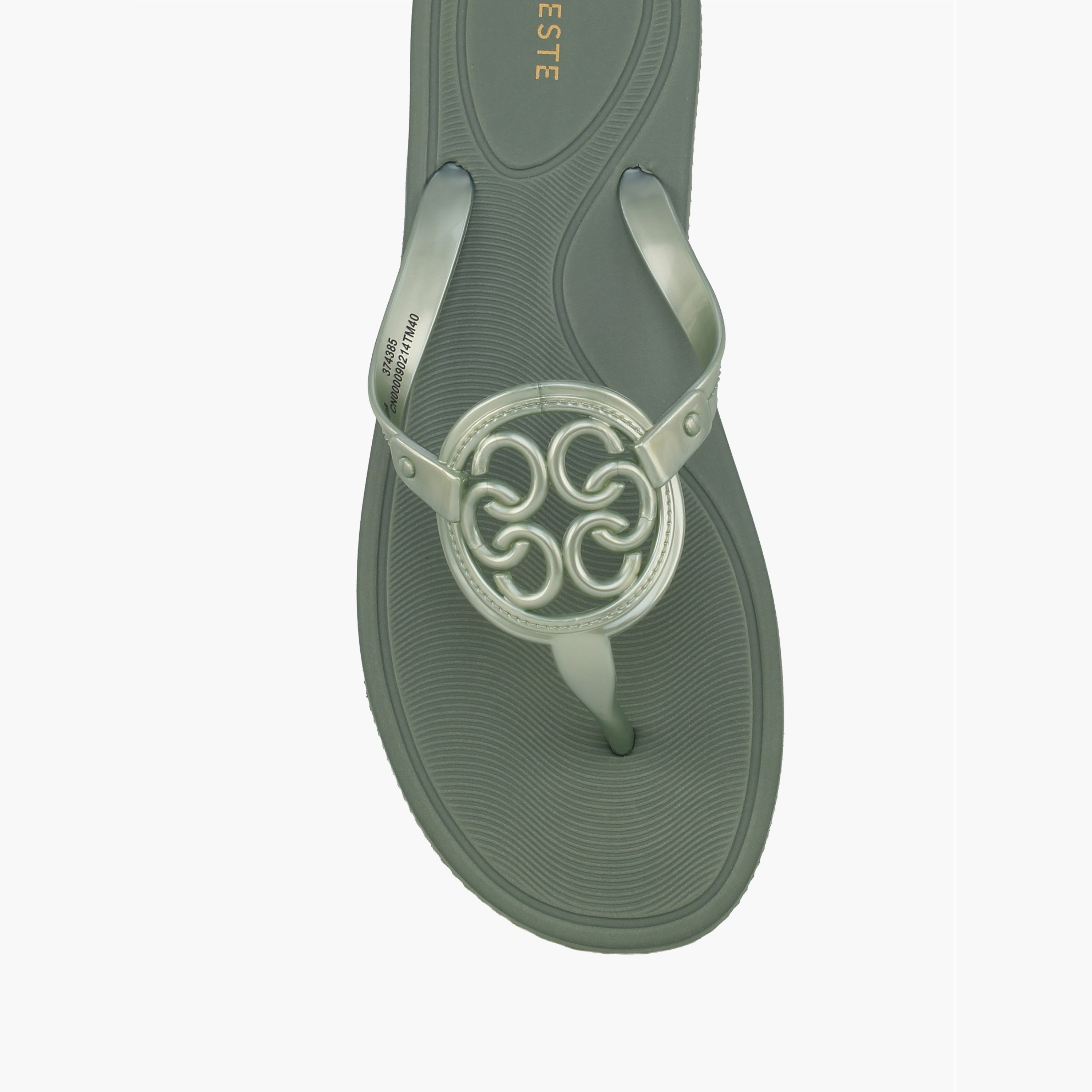 شبشب بإصبع مونوجرام للنساء من سيليست-women-shoes-flipflopsandslides-image-3
