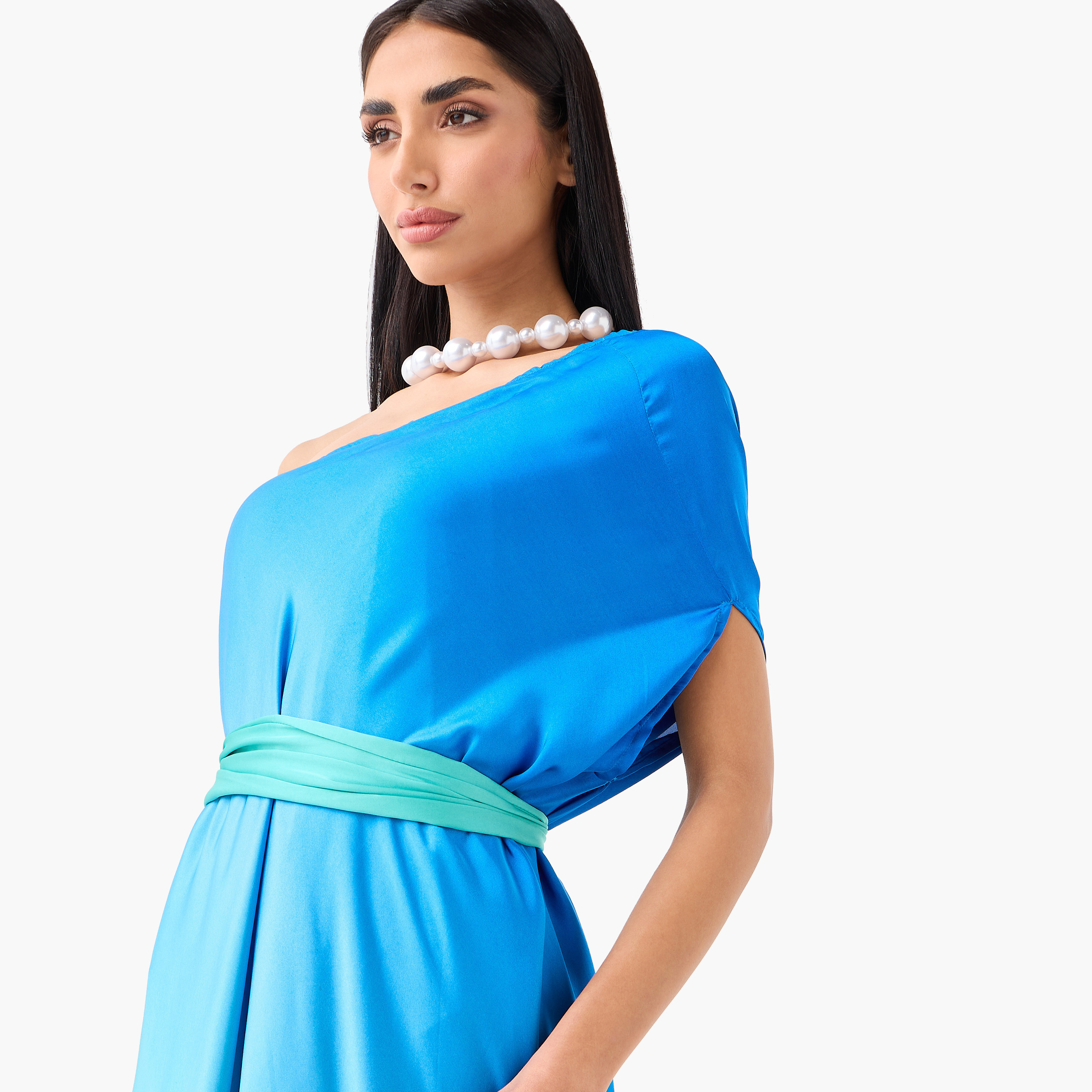 فستان ماكسي بياقة غير متماثلة وكتف واحد وتصميم "أومبريه" متدرج من غولدن أبل-women-clothing-dresses-image-5