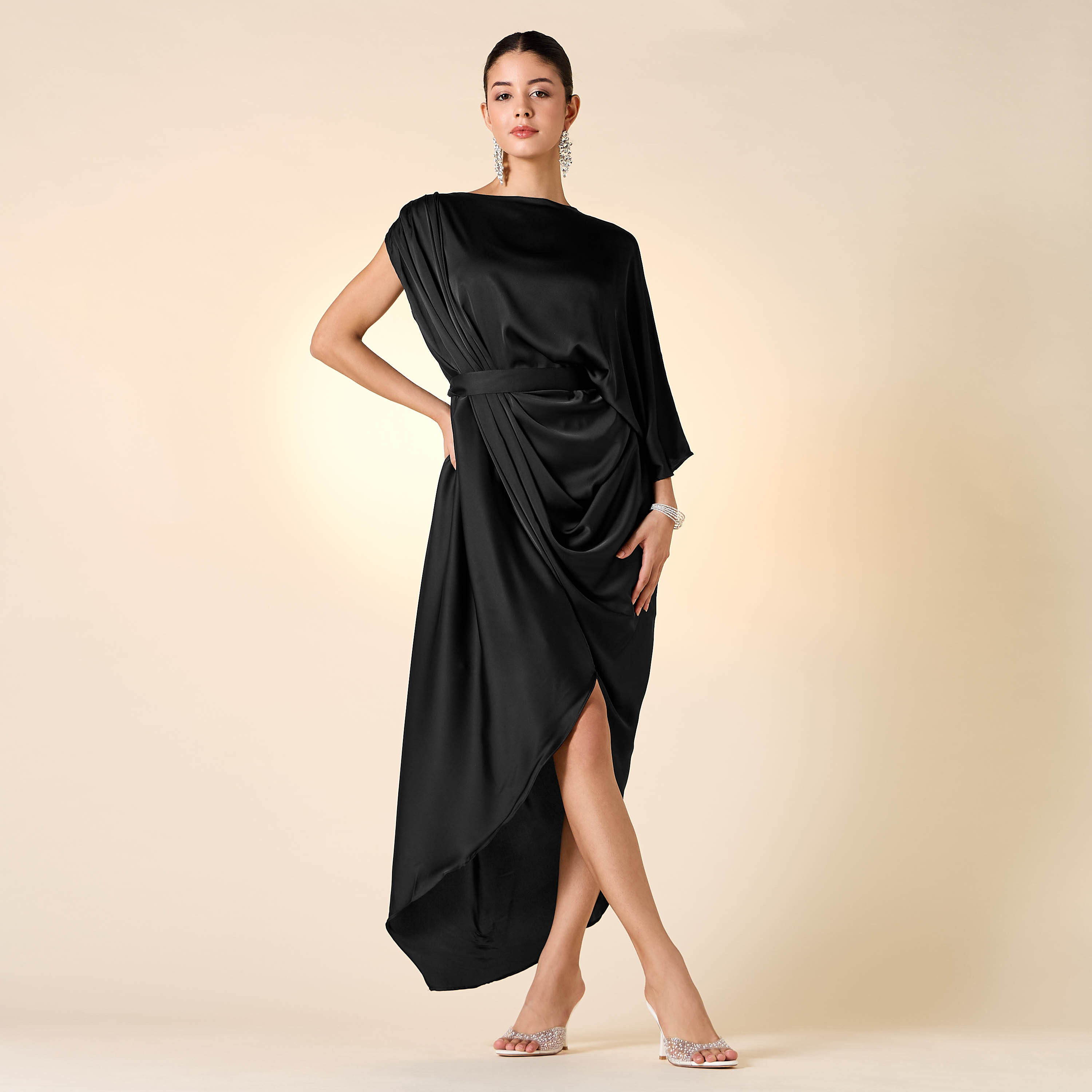 فستان بتفاصيل منسدلة وحزام من جولدن آبل-women-clothing-dresses-image-12