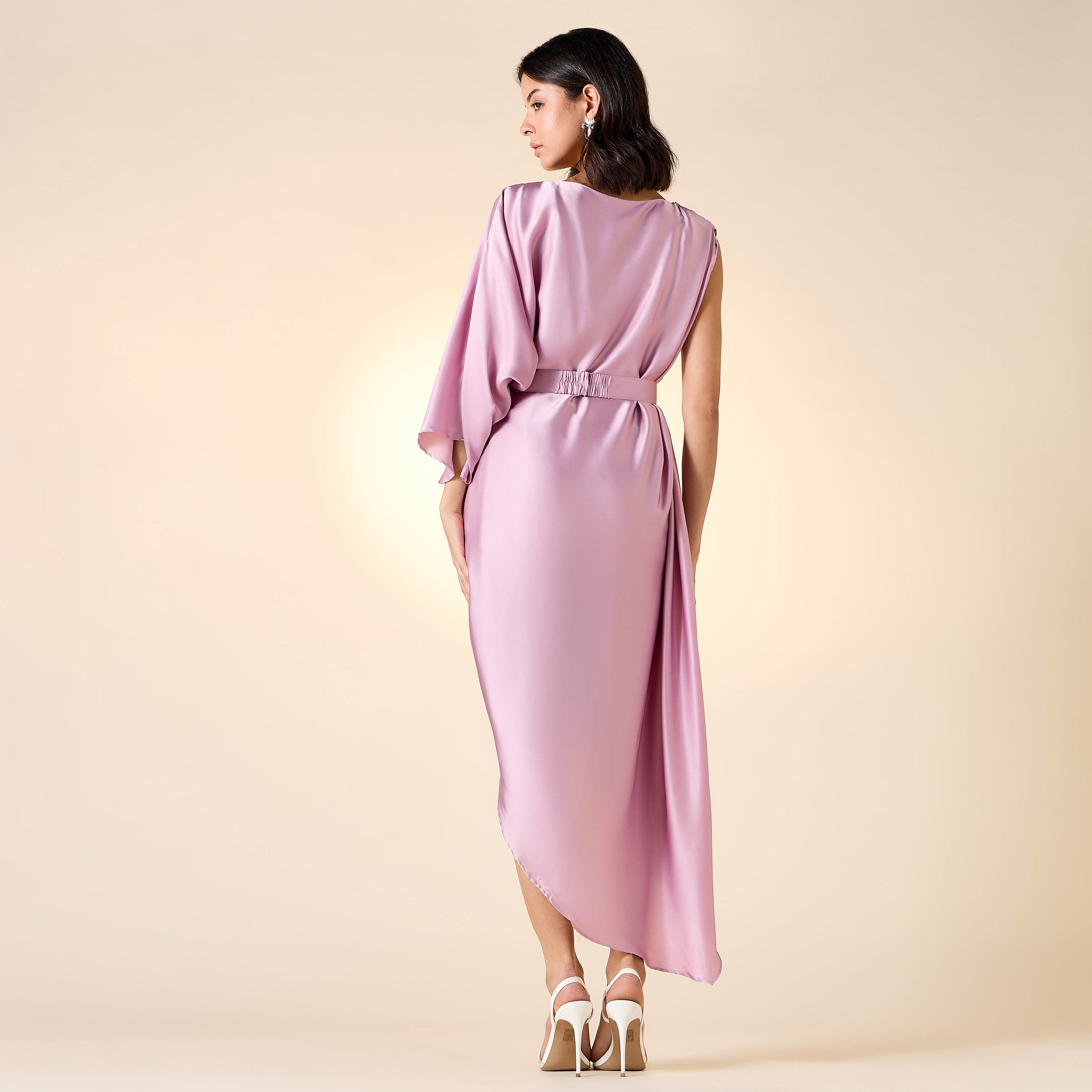 فستان بتفاصيل منسدلة وحزام من جولدن آبل-women-clothing-dresses-image-8