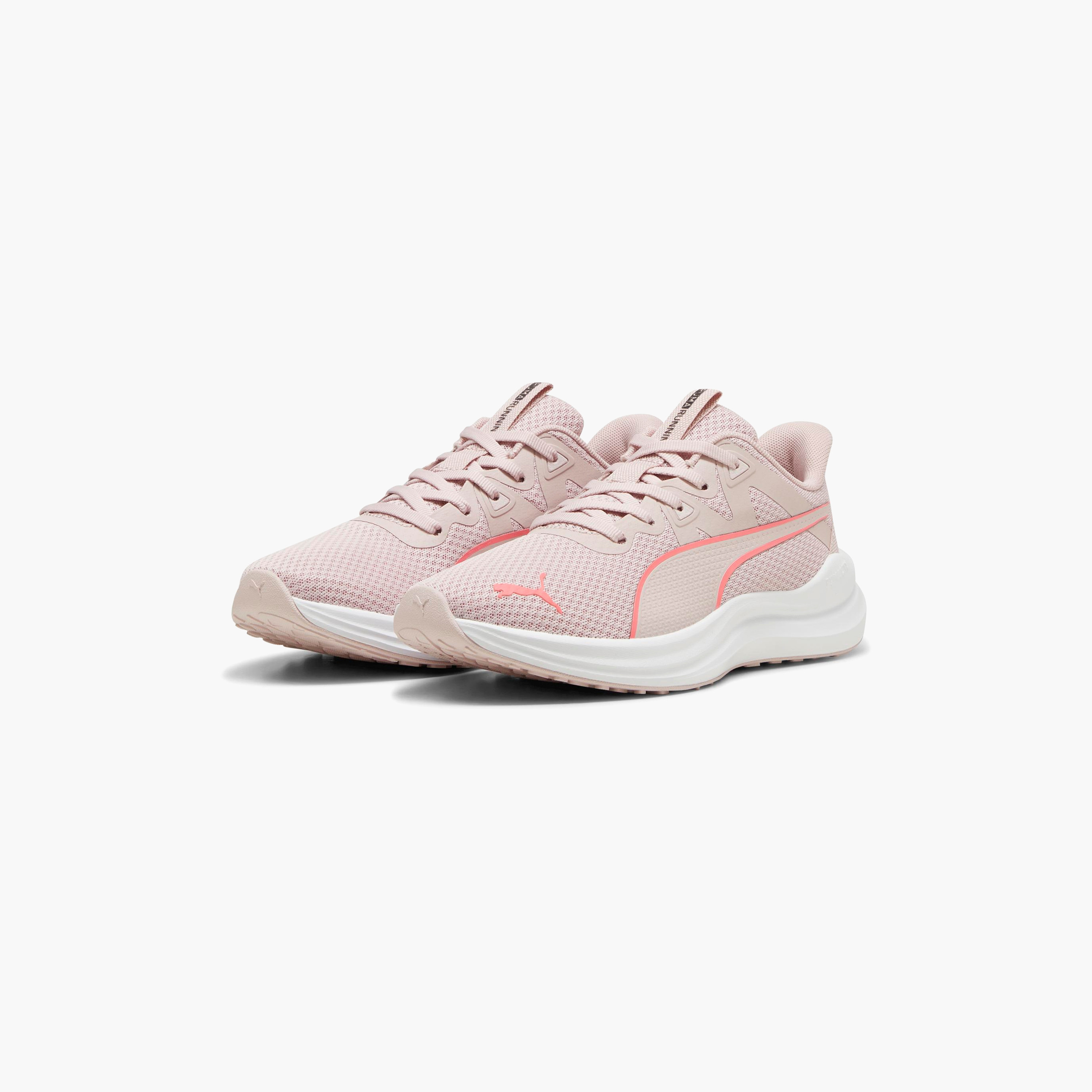 حذاء الجري ريفلكت لايت للنساء من بوما 378768 | OE-sports-women-shoes-image-1