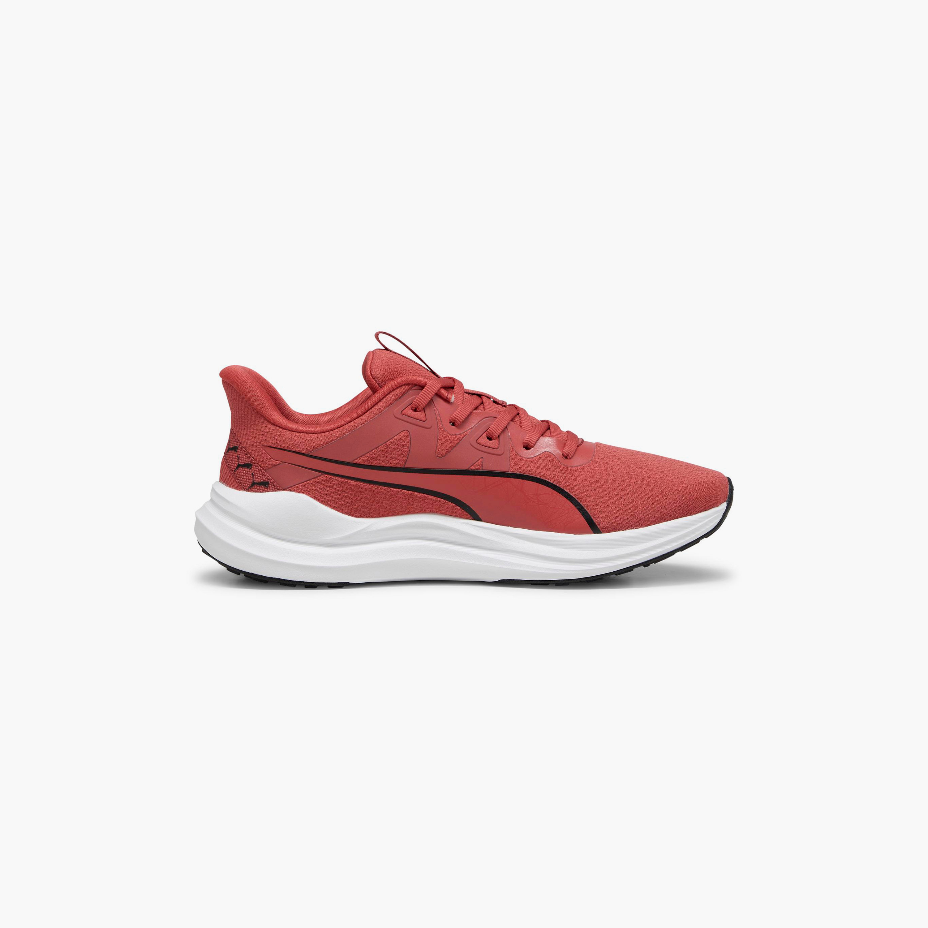 Puma red store sport shoes