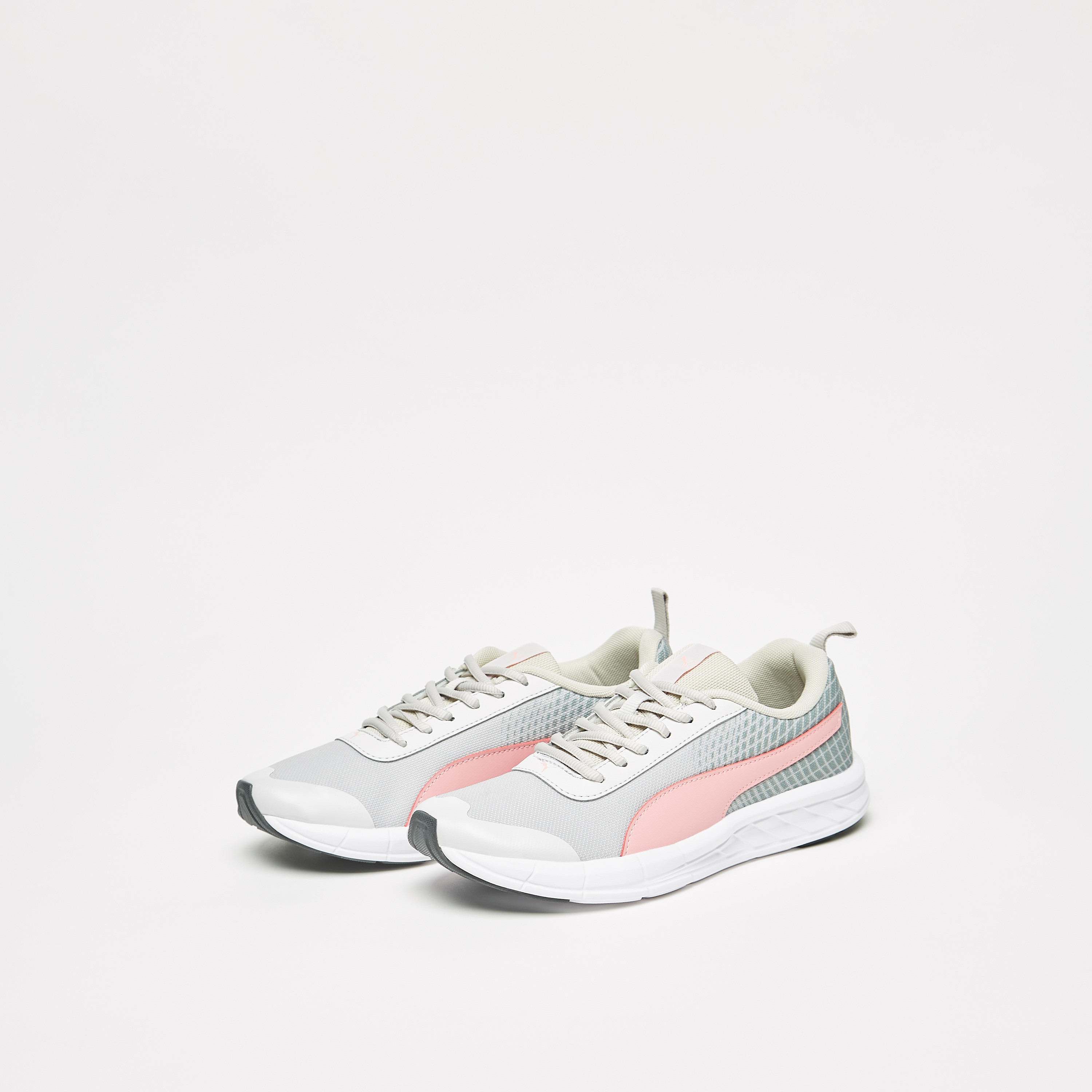 حذاء جري سوبرنال V3 للنساء من بوما - 379026-sports-women-shoes-image-3