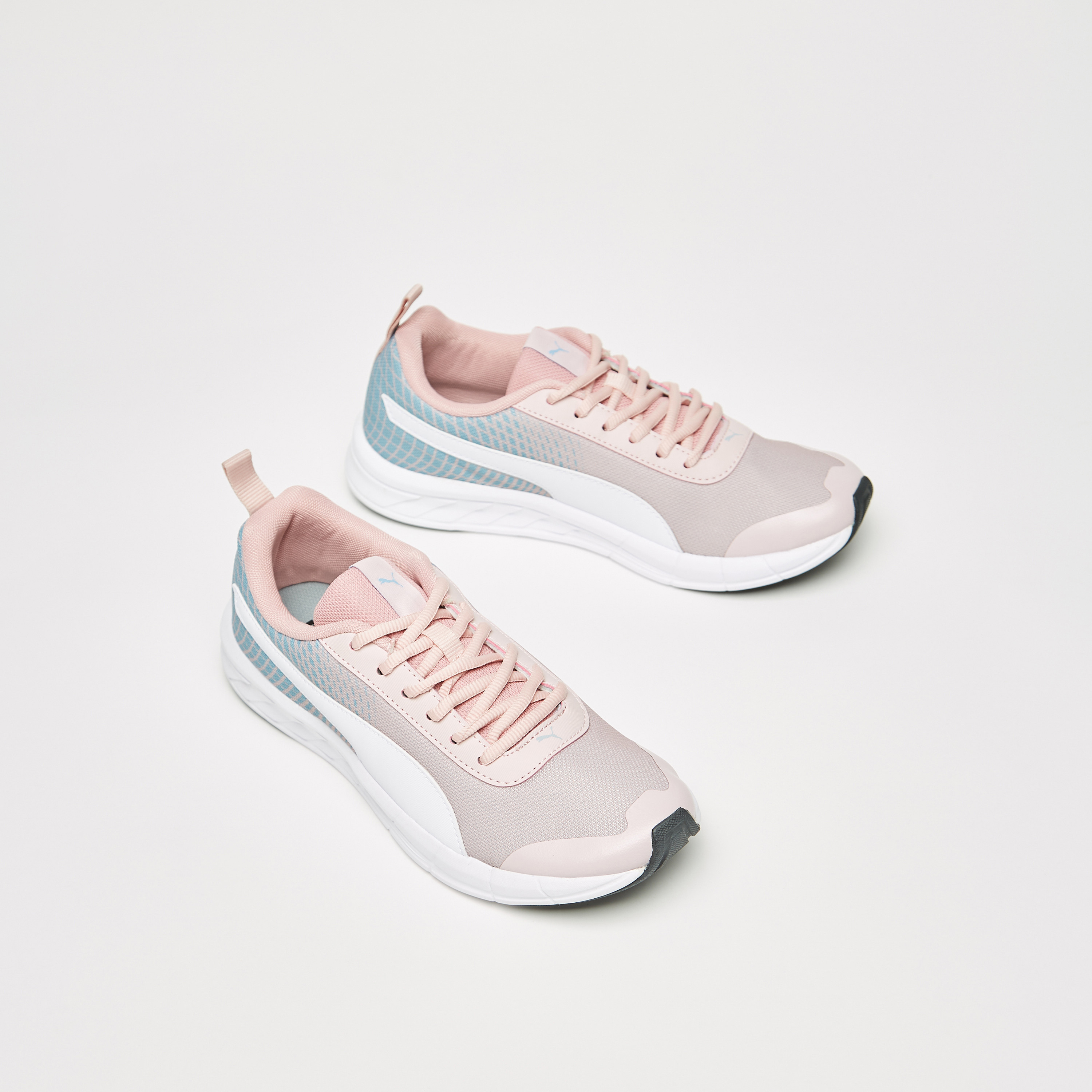 حذاء جري سوبرنال V3 للنساء من بوما - 379026-sports-women-shoes-image-10