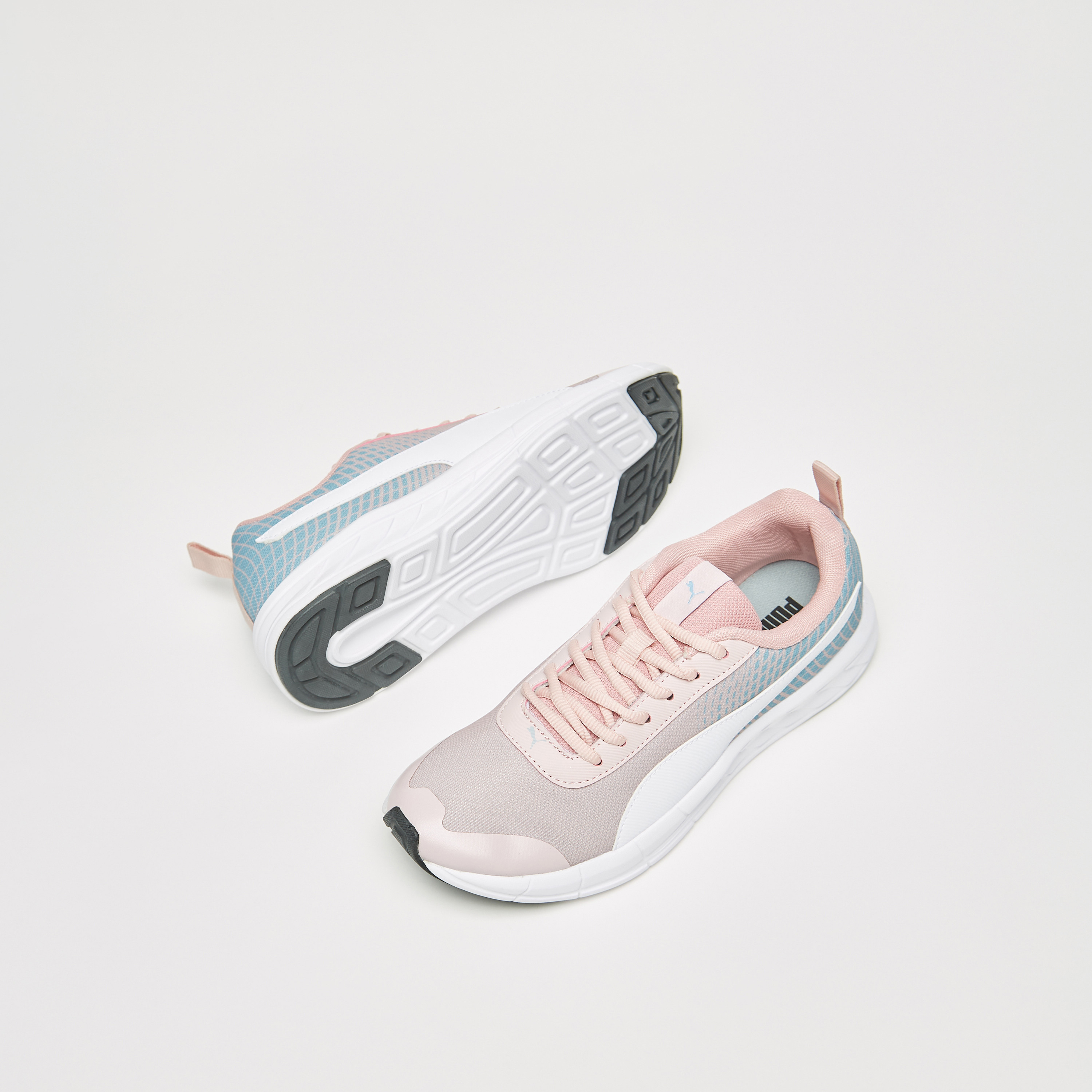 حذاء جري سوبرنال V3 للنساء من بوما - 379026-sports-women-shoes-image-14