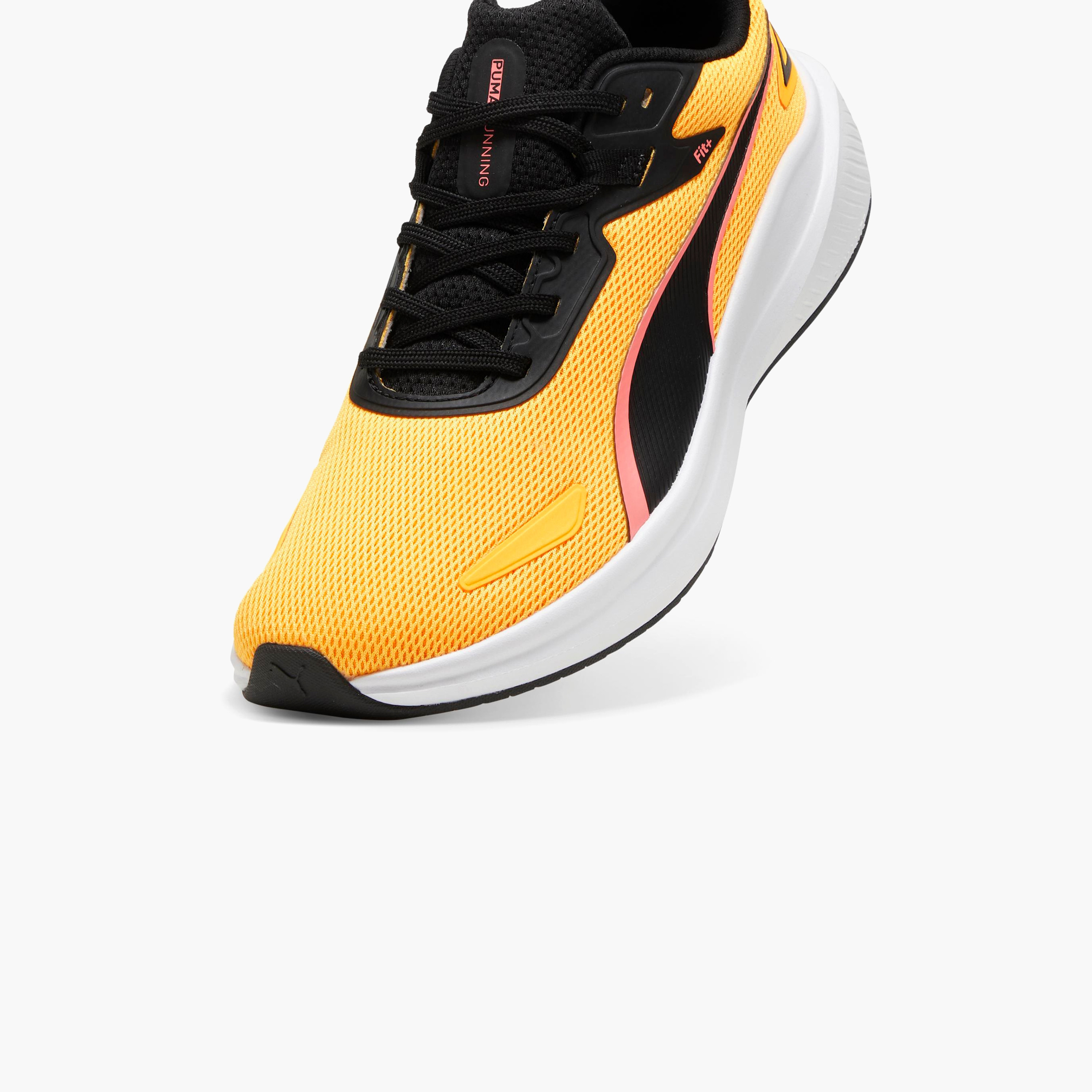 حذاء الجري سكاي روكيت لايت للرجال من بوما | OE-sports-men-shoes-image-2