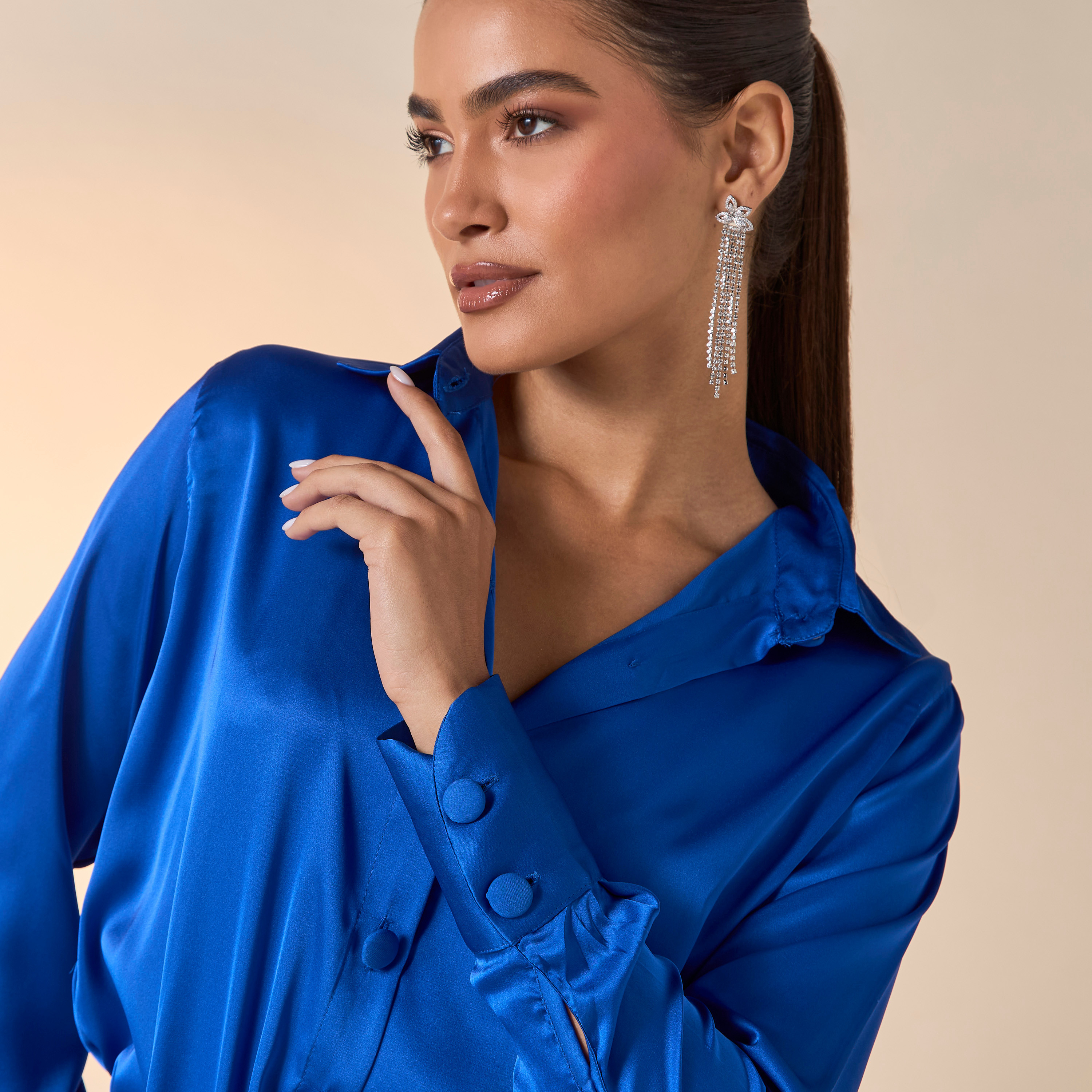طقم قميص سادة بأكمام طويلة وتنورة منسدلة من جولدن آبل-women-clothing-coordsets-image-5
