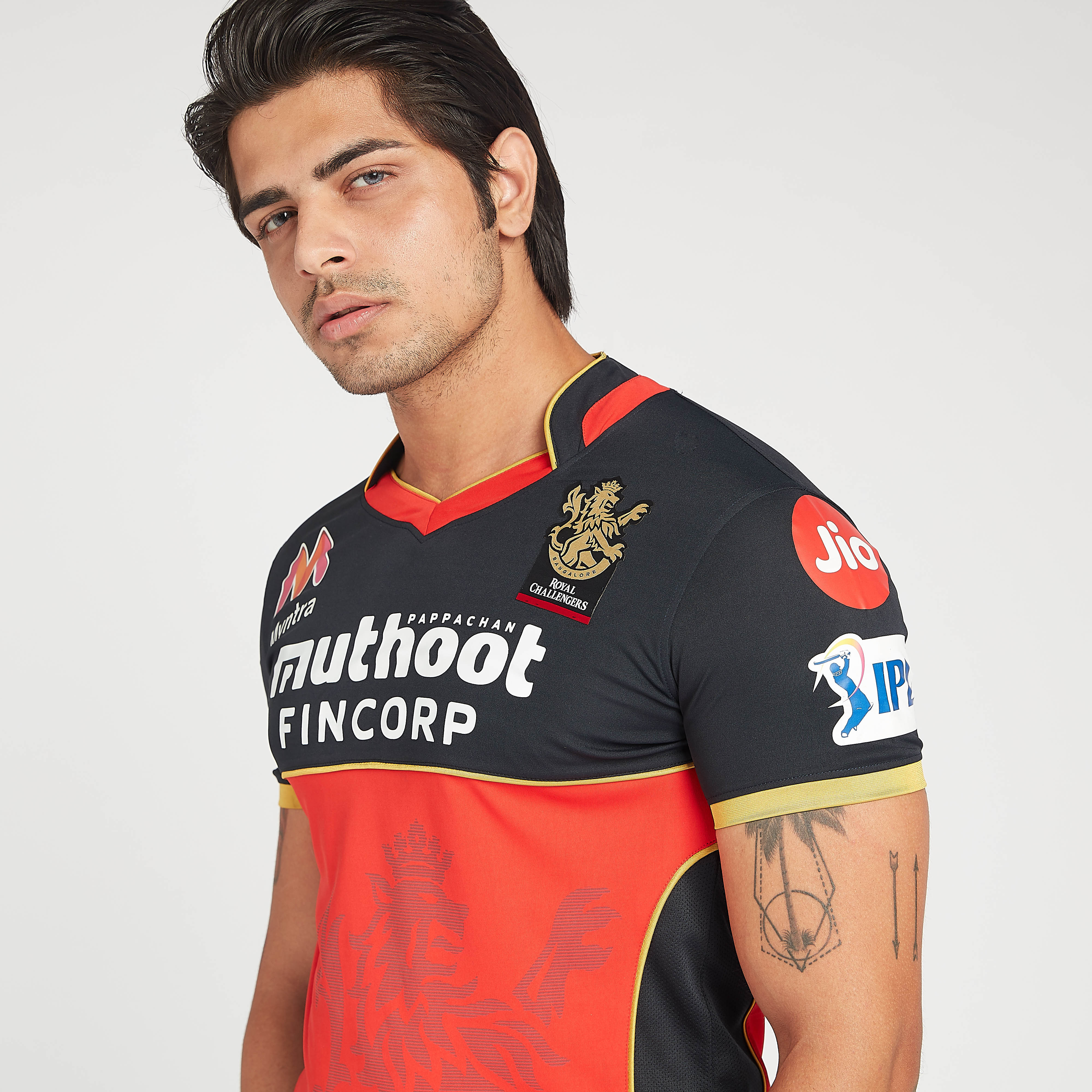 T sales shirt rcb