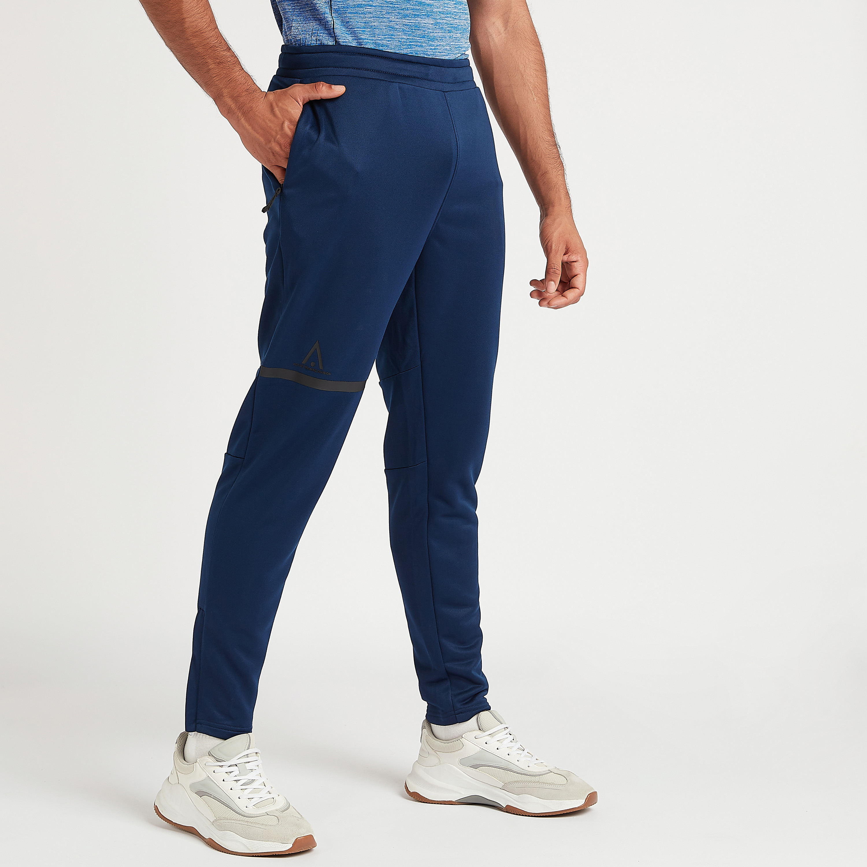 【THETOE】EMIRATES TRACK DENIM PANTS Sサイズ Emirates Track Denim Pants – THE TOÉ