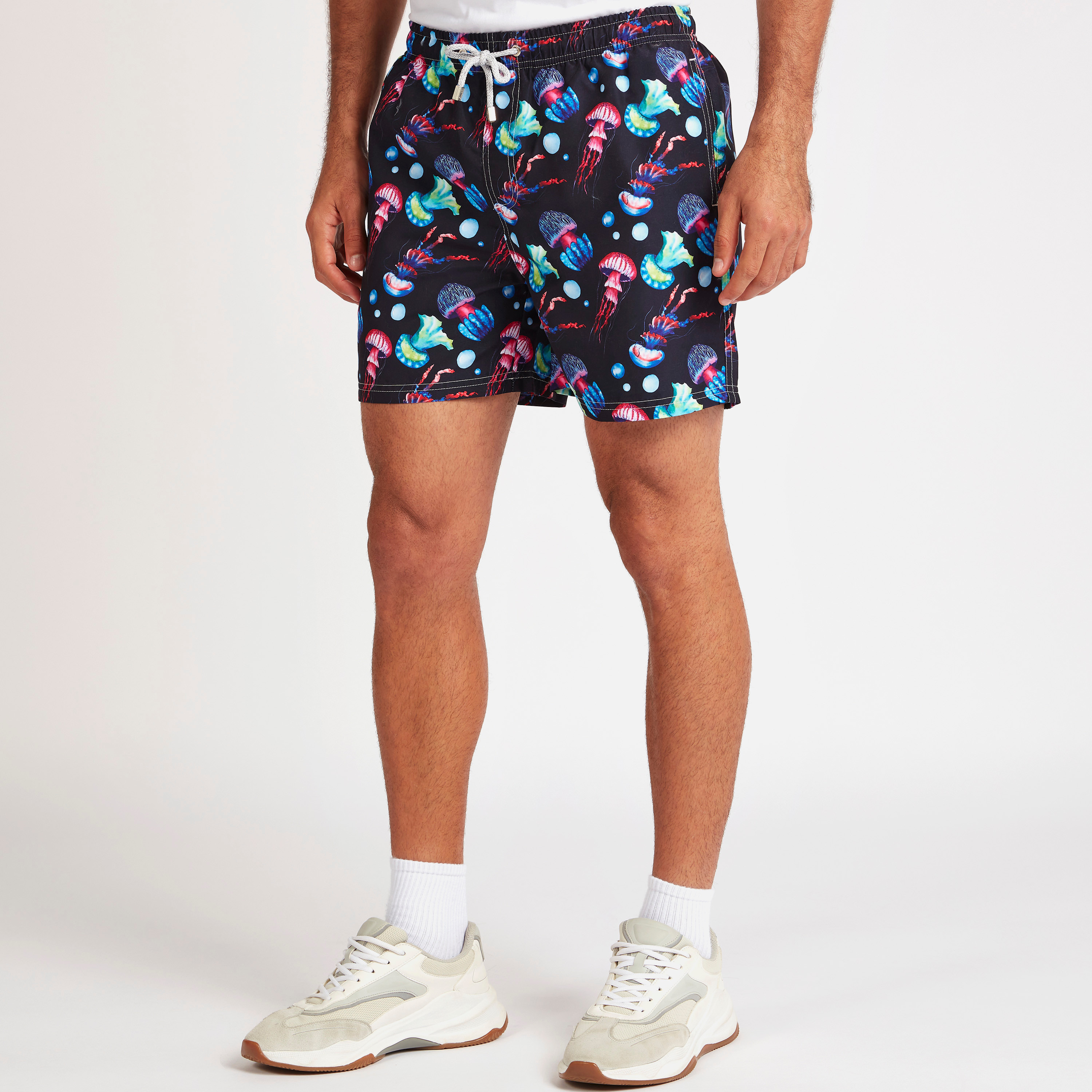 شورت برباط خصر وجيوب وطبعات جيلي فيش-men-clothing-bottoms-shorts-image-4