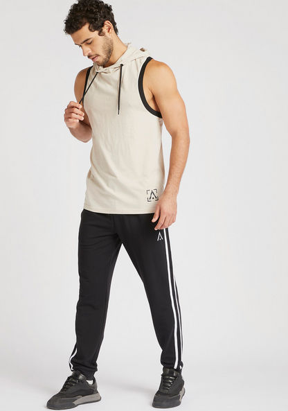 Solid Sleeveless T-shirt with Hood