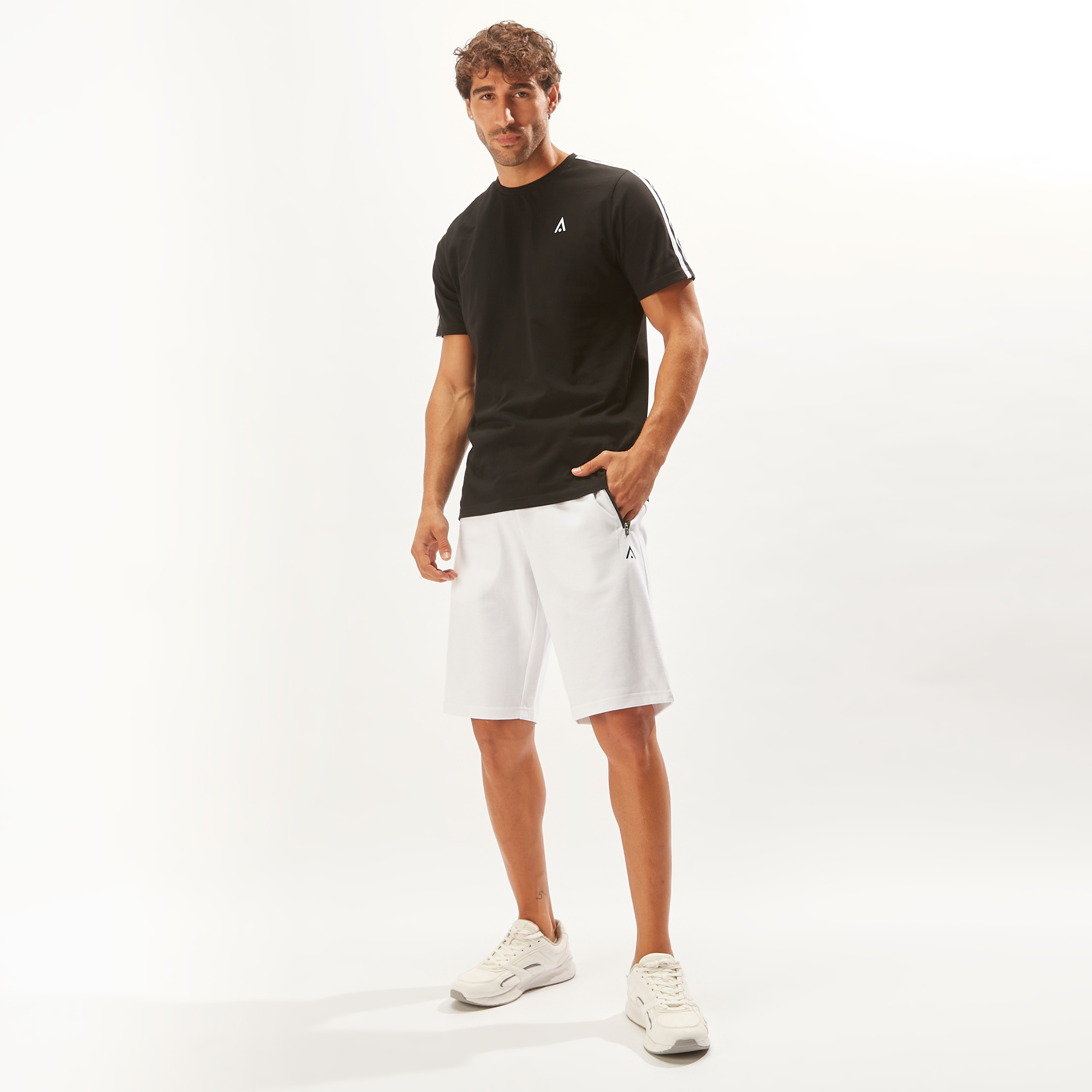 Solid Shorts with Drawstring Closure and Zipped Pockets-sports-men-clothing-bottoms-image-2