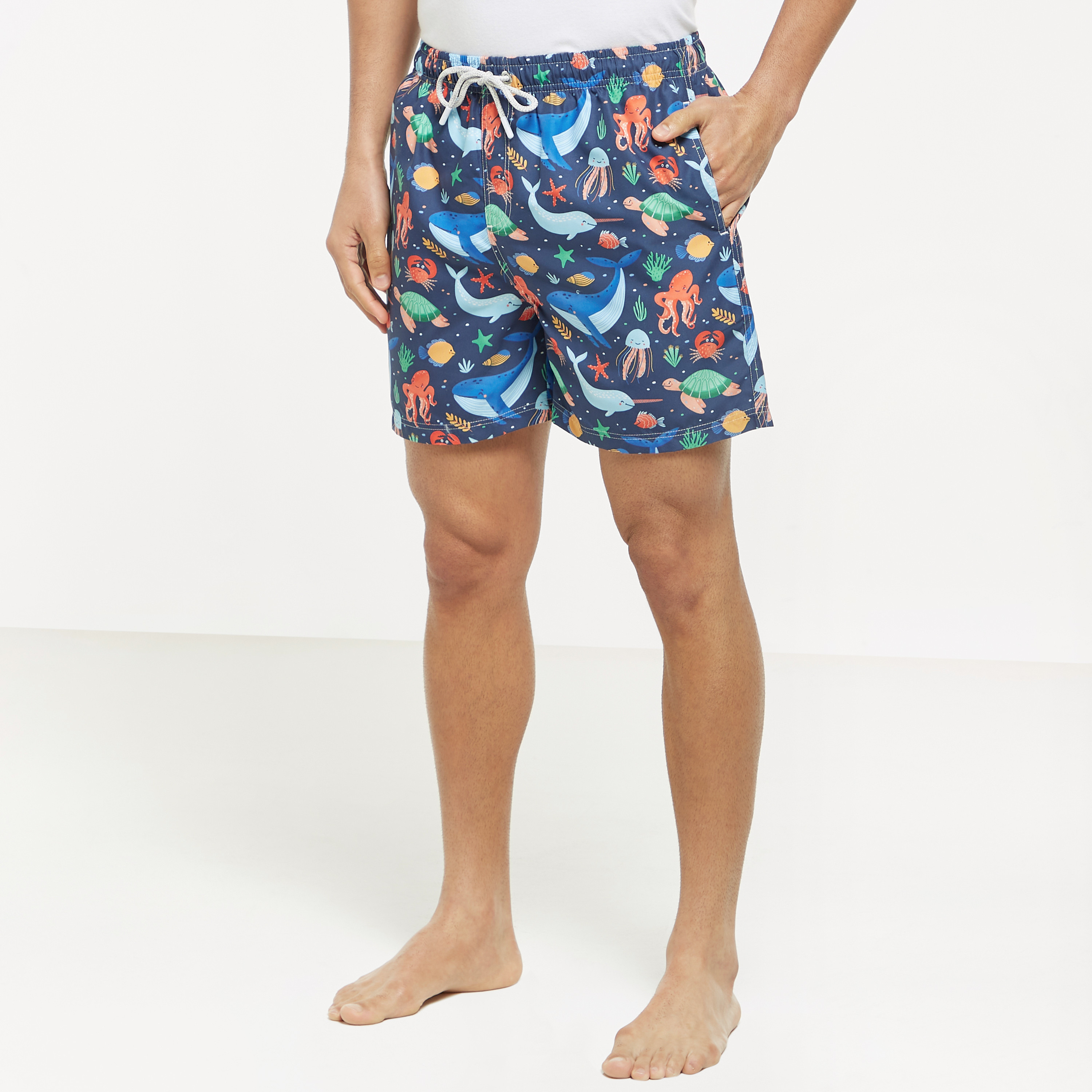 Beach store shorts online