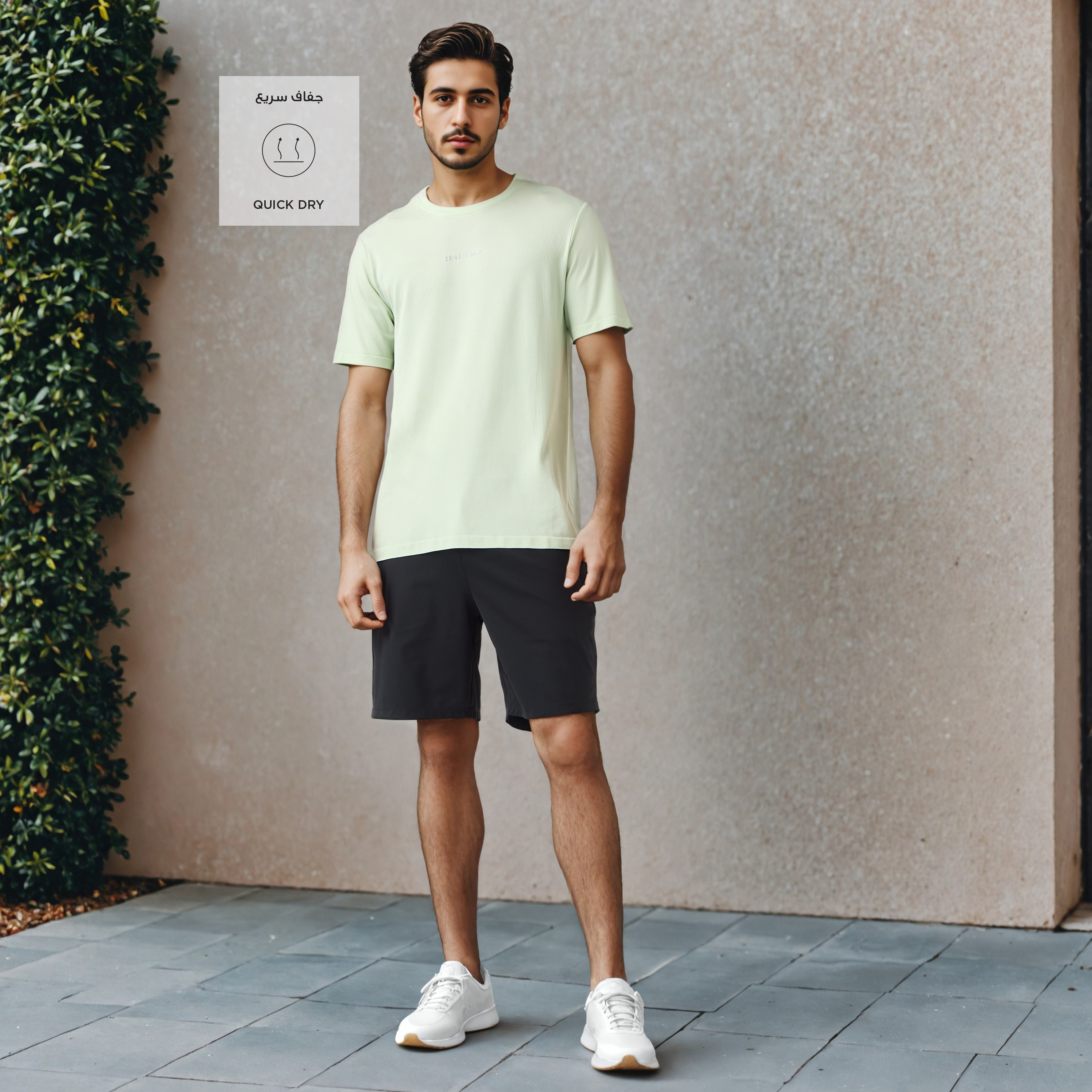 Printed Seamless T-shirt-men-clothing-sportswearandactivewear-tshirtsandpolos-image-2