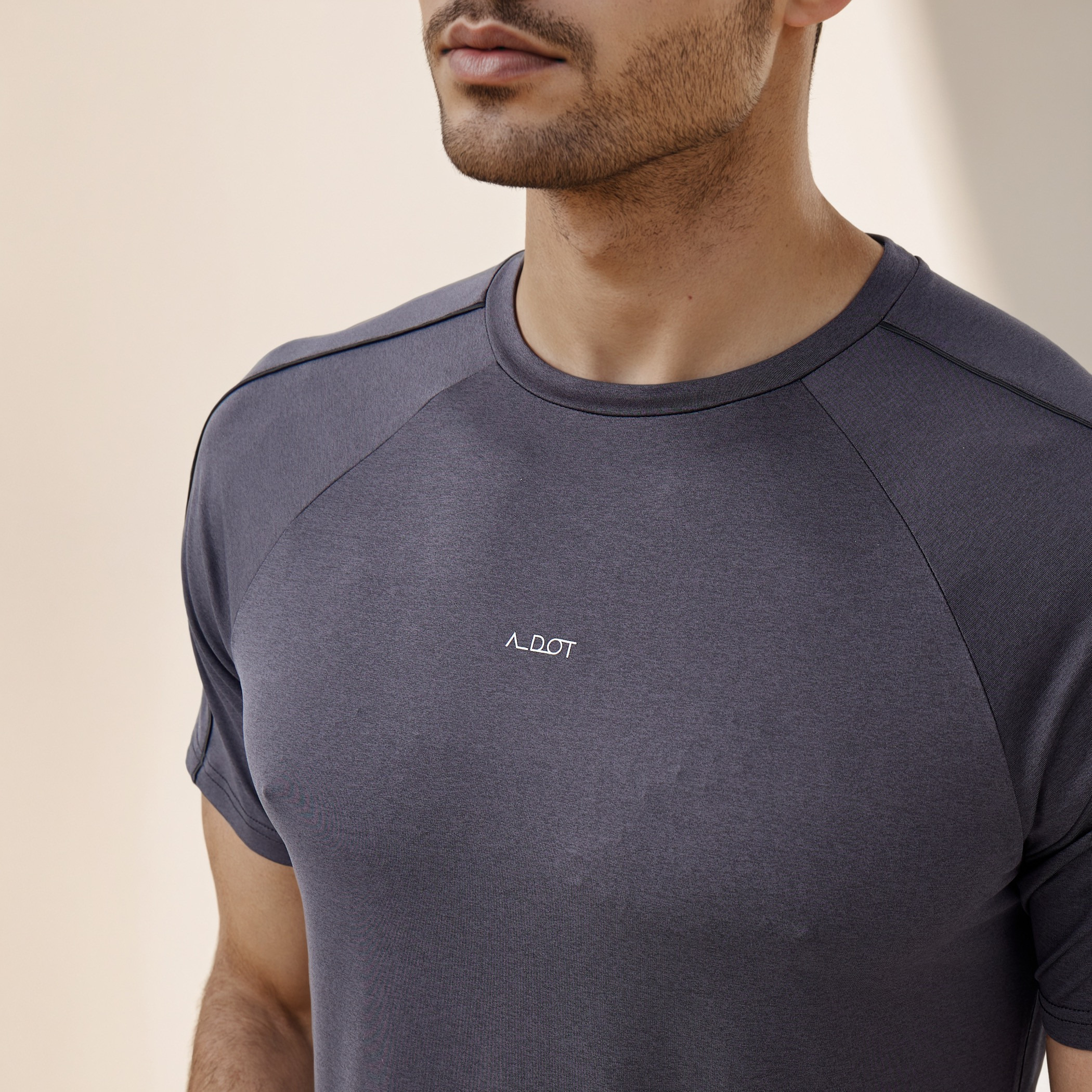 Panelled T-shirt with Raglan Sleeves-men-clothing-sportswearandactivewear-tshirtsandpolos-image-4