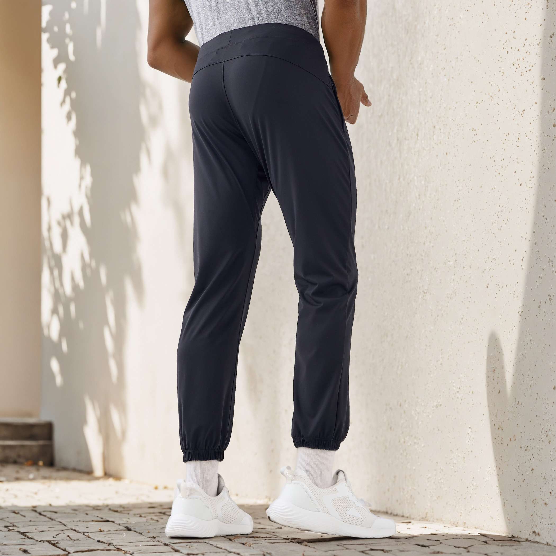 Performance Joggers with Pockets-men-clothing-sportswearandactivewear-bottoms-joggers-image-3
