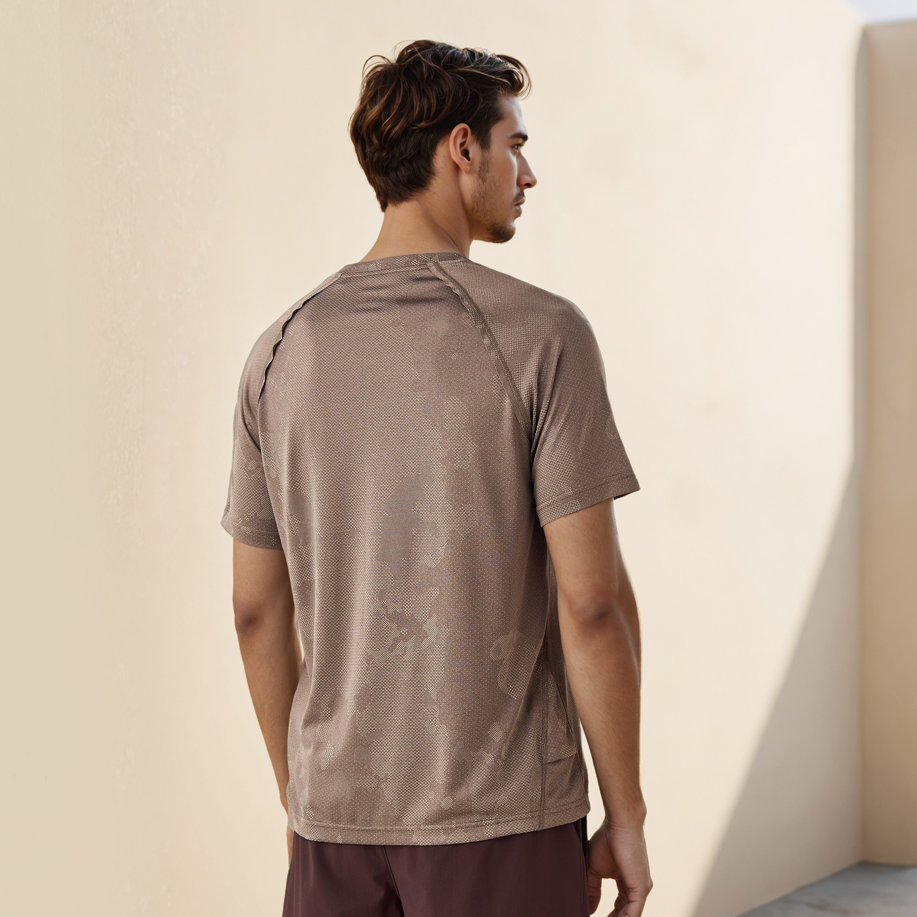 Regular Fit Raglan Sleeves Seamless T-shirt-men-clothing-tshirtsandpolos-tshirts-image-3