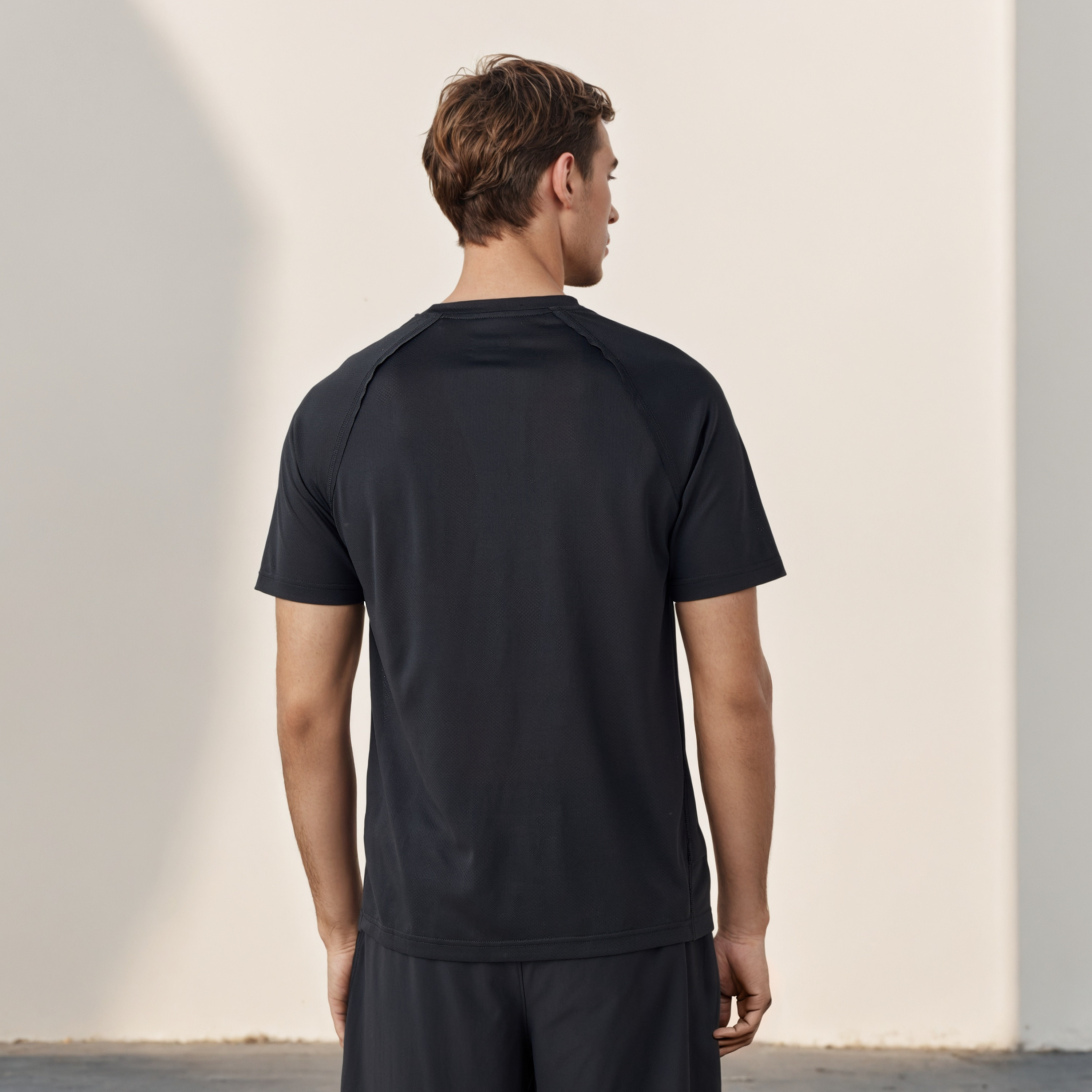 Regular Fit Raglan Sleeves Seamless T-shirt-men-clothing-sportswearandactivewear-tshirtsandpolos-image-3