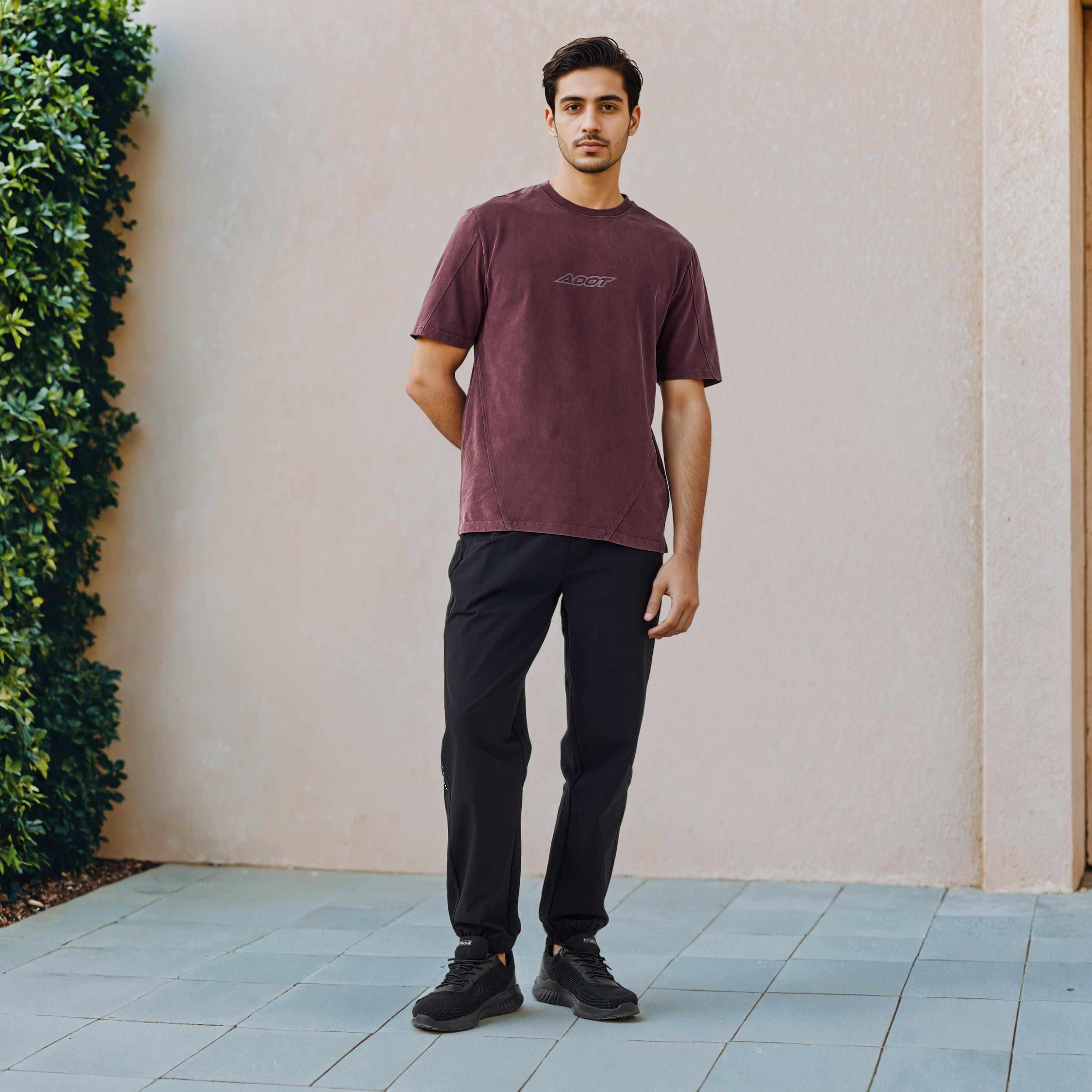 Regular Fit Joggers with Pockets-men-clothing-sportswearandactivewear-bottoms-joggers-image-2