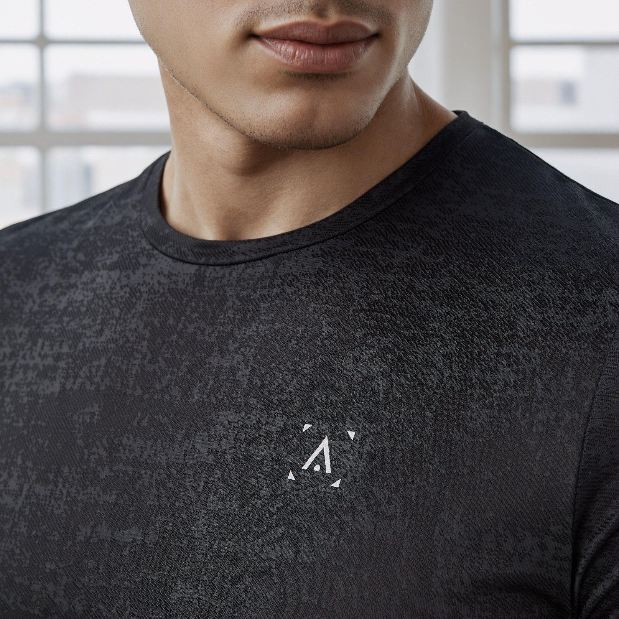Regular Fit Performance T-shirt-men-clothing-sportswearandactivewear-tshirtsandpolos-image-4