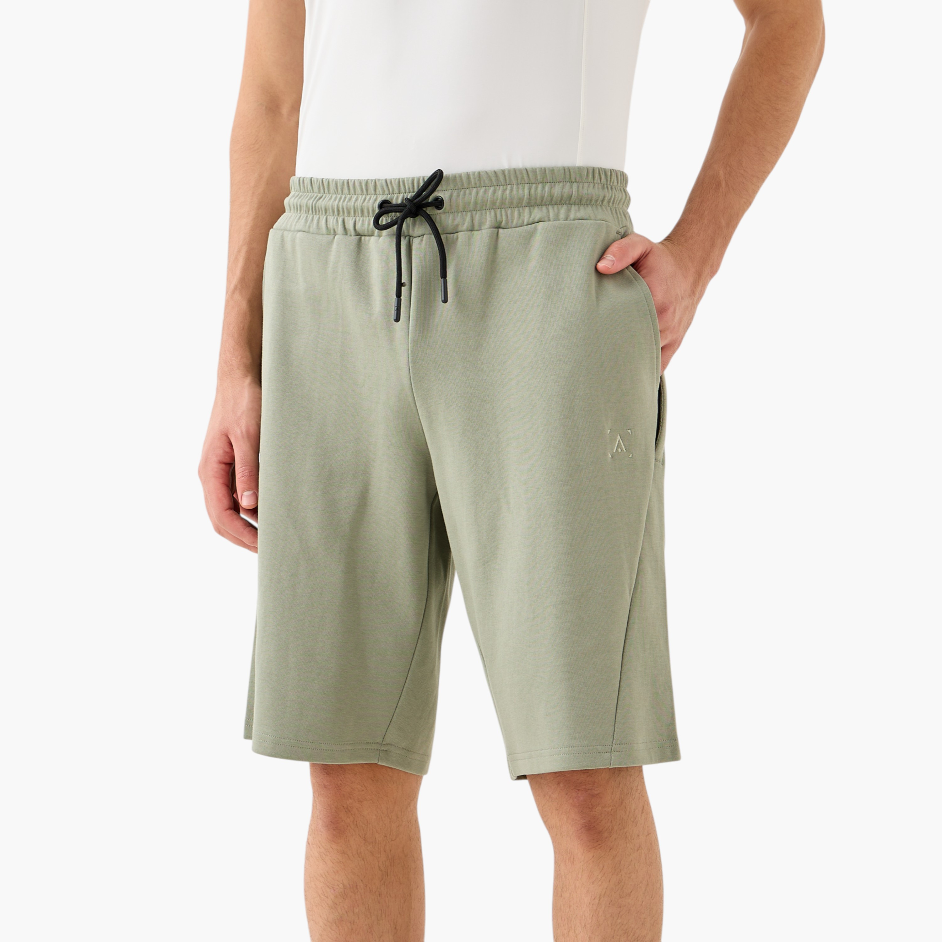 شورت تدريب بألواح وجيوب-men-clothing-bottoms-shorts-image-1