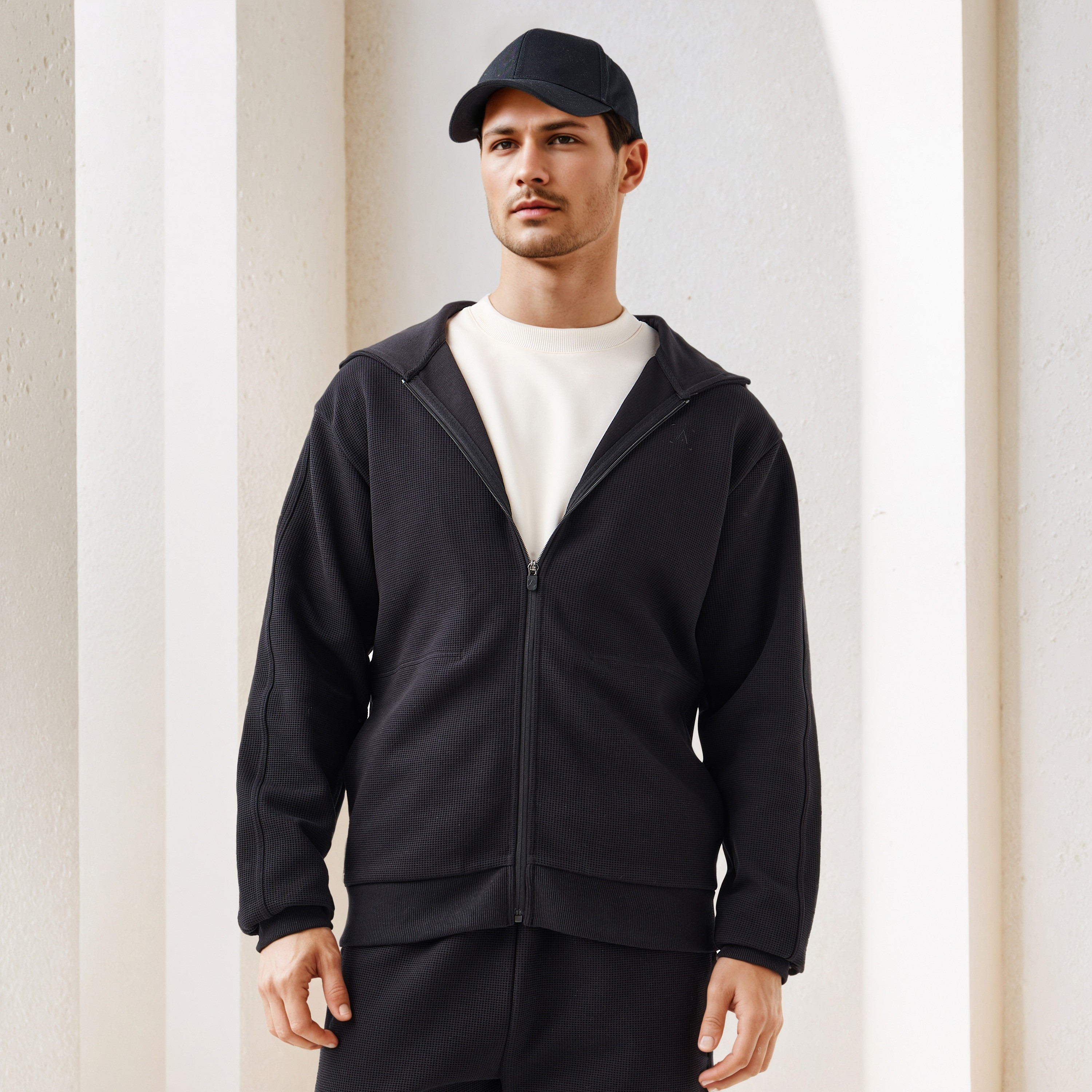 هودي وافل بارز الملمس وسحاب كامل-men-winterwear-hoodiesandsweatshirts-image-1