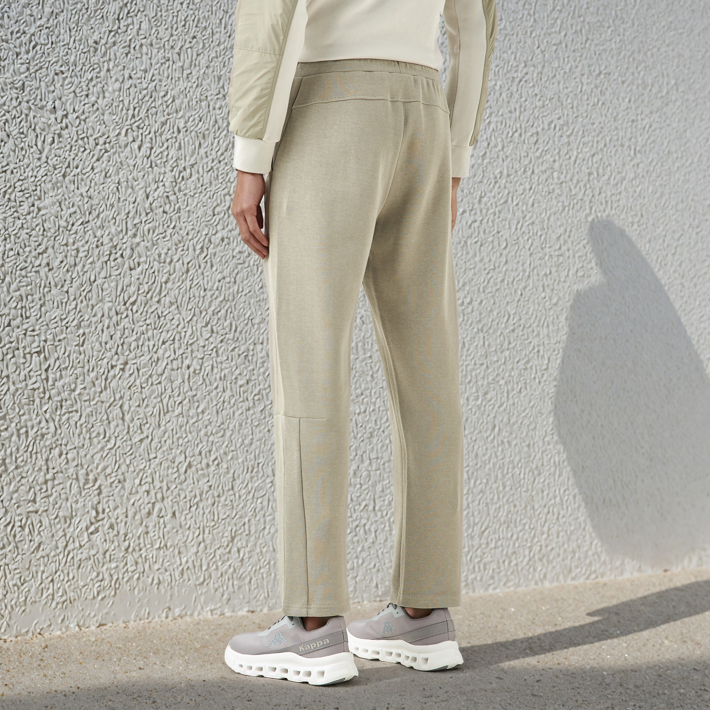 Men Regular Fit Joggers with Drawstring Waist-men-clothing-sportswearandactivewear-bottoms-joggers-image-3