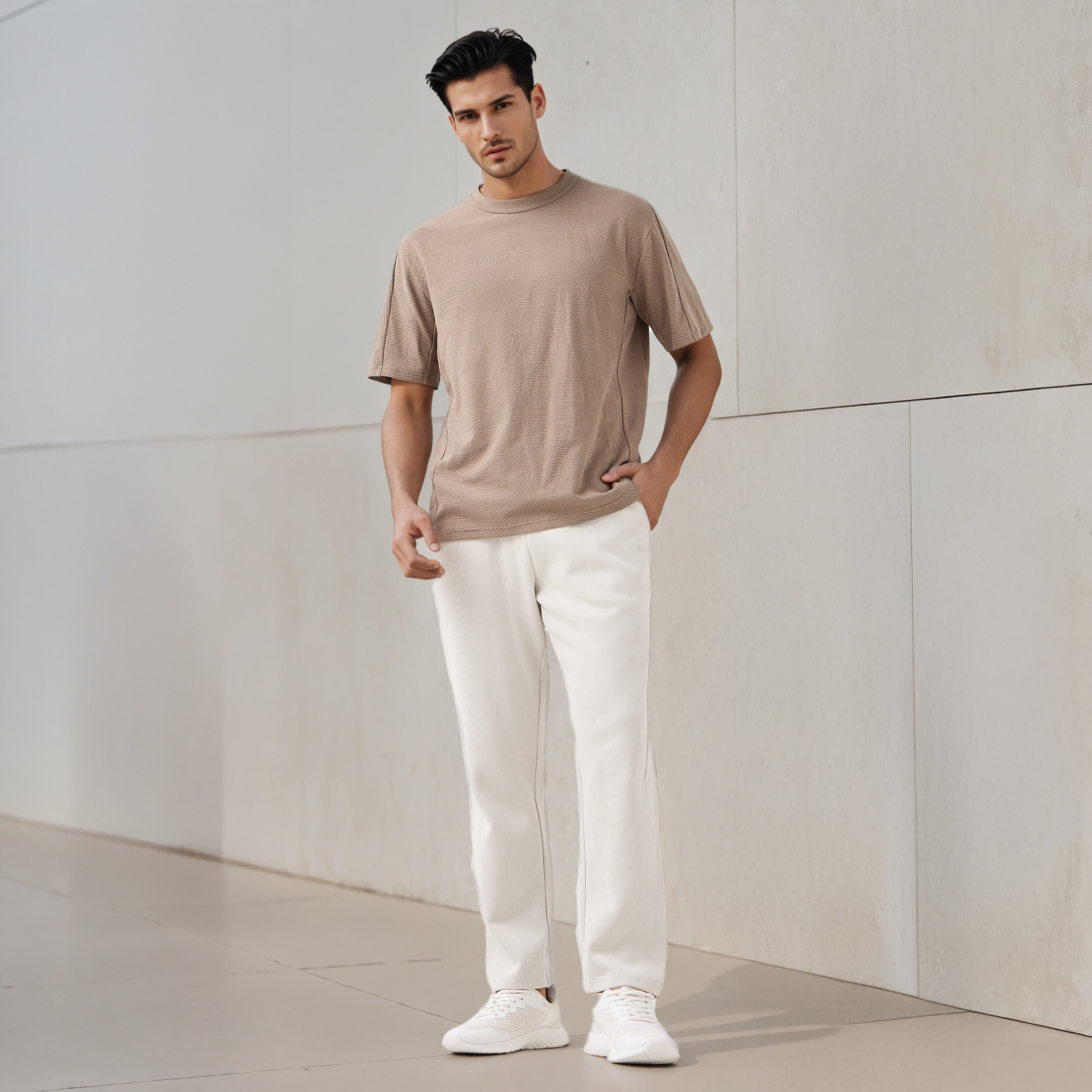 بنطلون رياضي بقصّة عادية ورباط إغلاق للرجال-men-clothing-sportswearandactivewear-bottoms-joggers-image-2