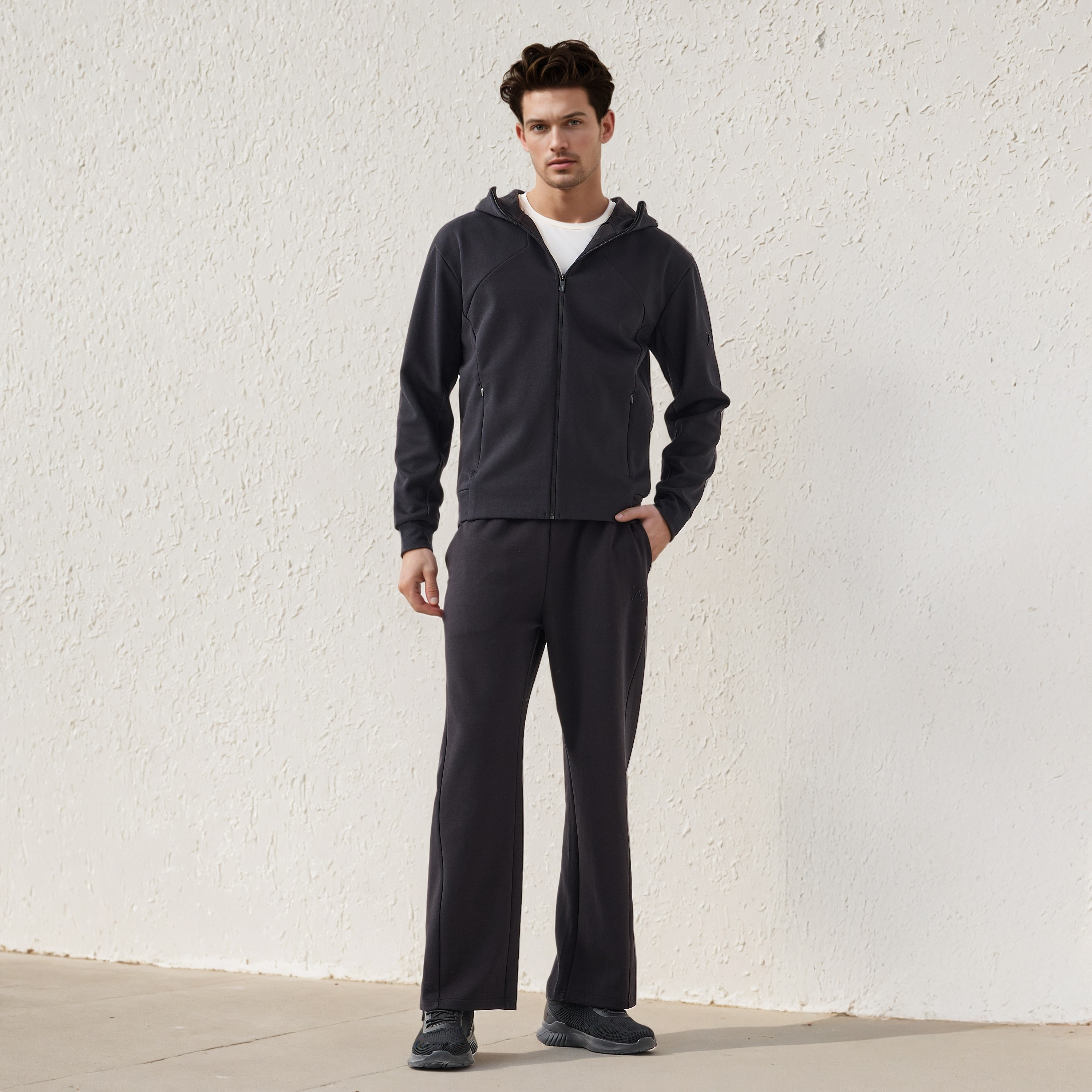 Men Regular Fit Drawstring Waist Track Pants-men-clothing-sportswearandactivewear-tracksuits-image-2