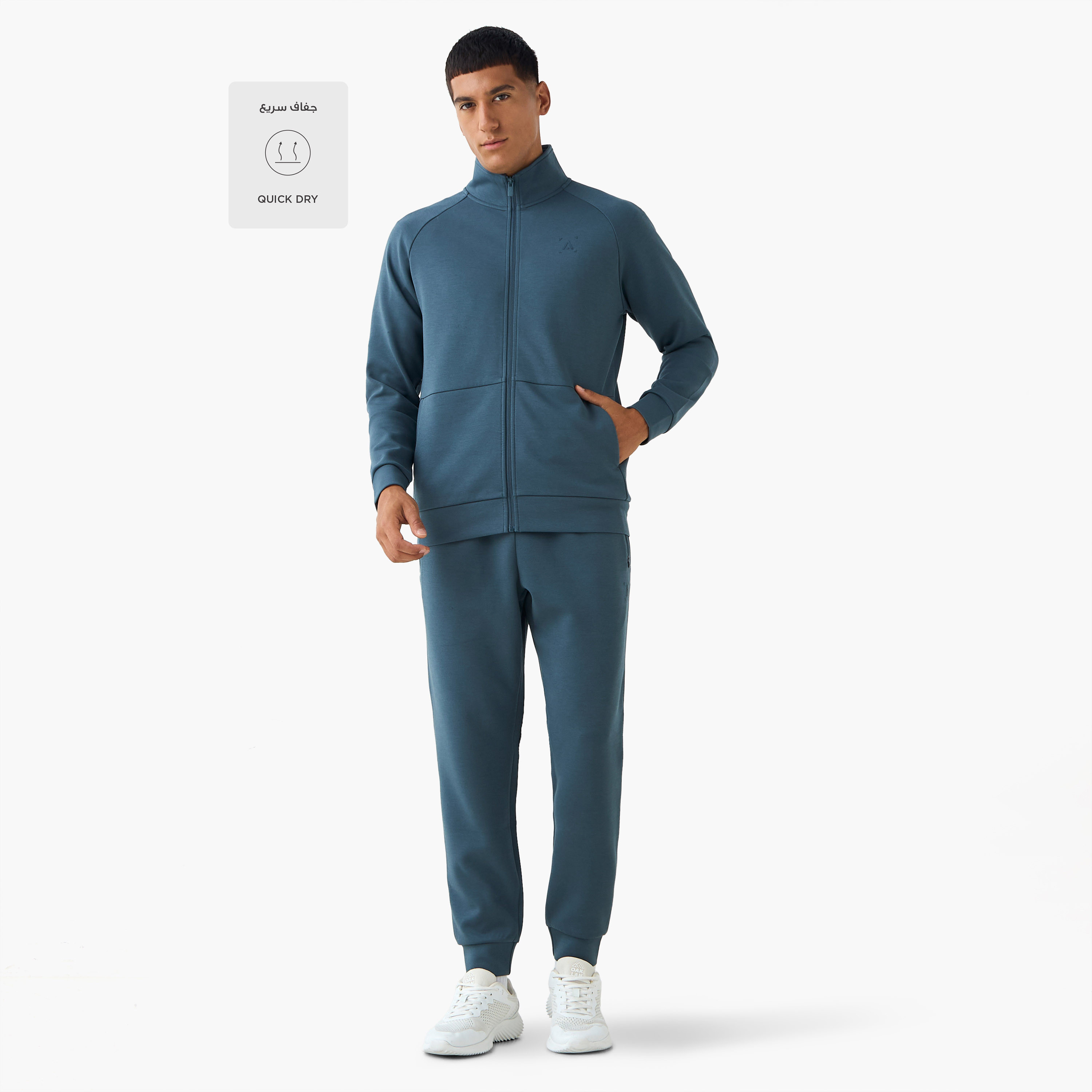 بنطلون رياضي بقصّة عادية وجيوب بسحاب إغلاق للرجال-men-clothing-sportswearandactivewear-bottoms-joggers-image-3