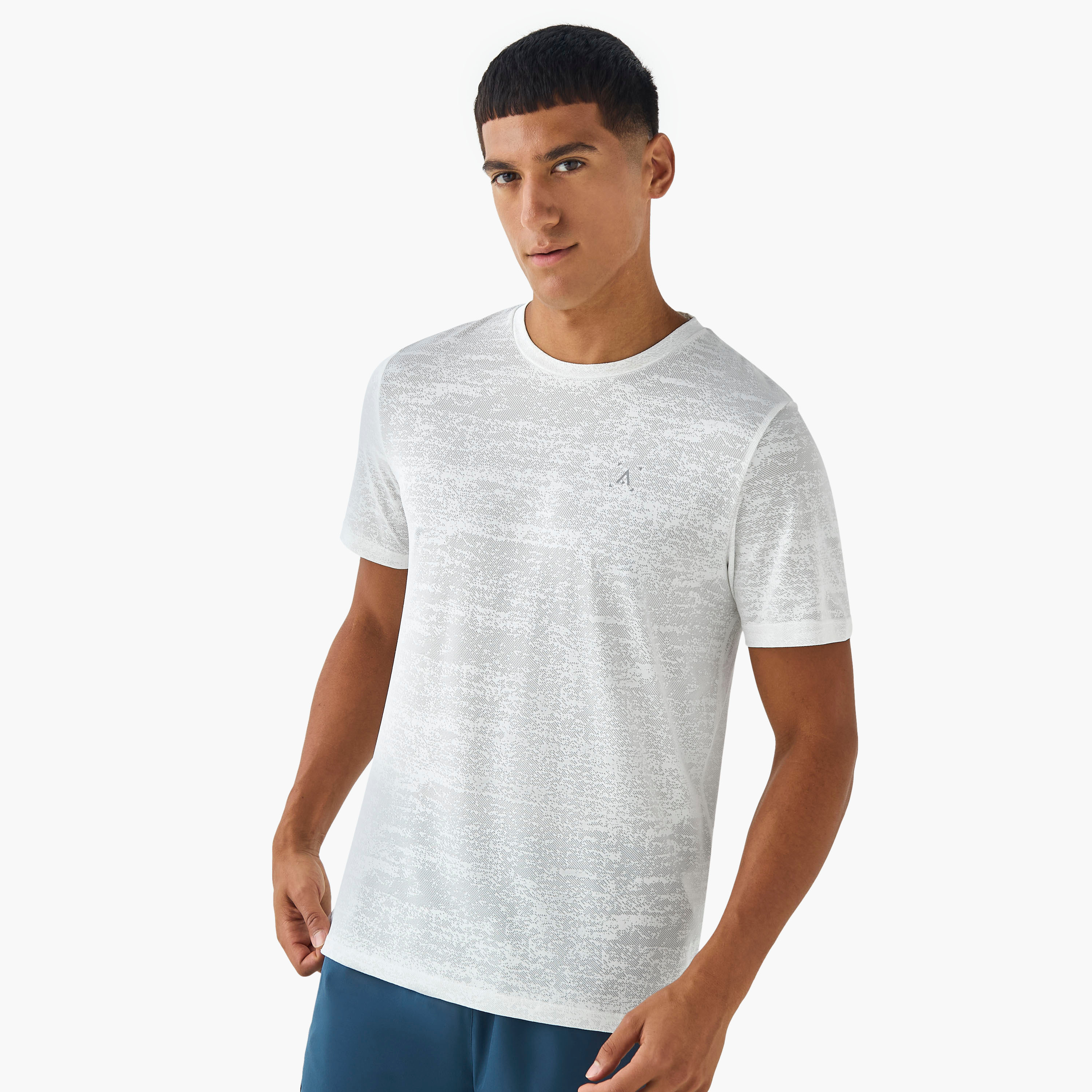 Men Textured Performance T-shirt-men-clothing-sportswearandactivewear-tshirtsandpolos-image-1