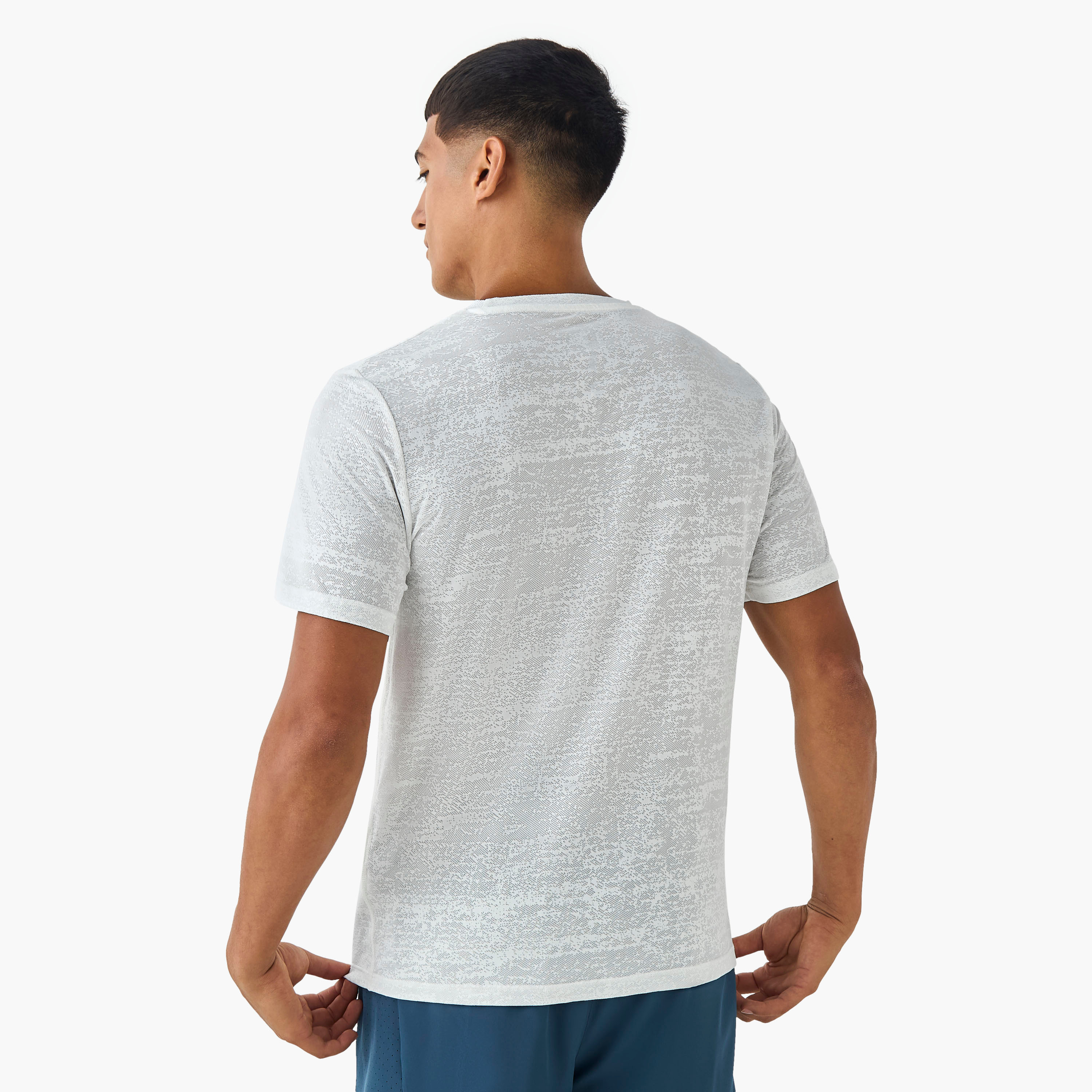 Men Textured Performance T-shirt-men-clothing-sportswearandactivewear-tshirtsandpolos-image-3