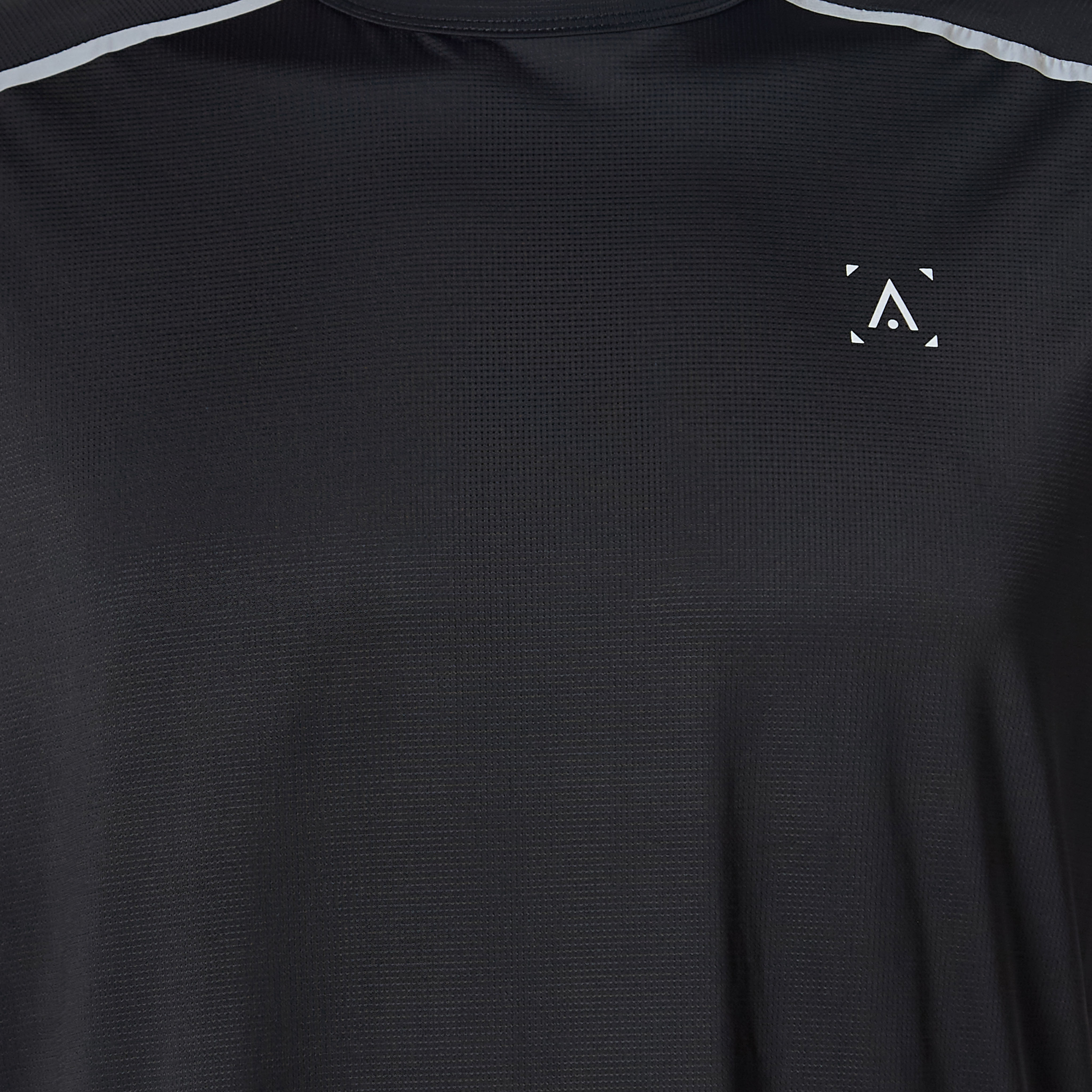 Men Printed Performance T-shirt-men-clothing-sportswearandactivewear-tshirtsandpolos-image-4
