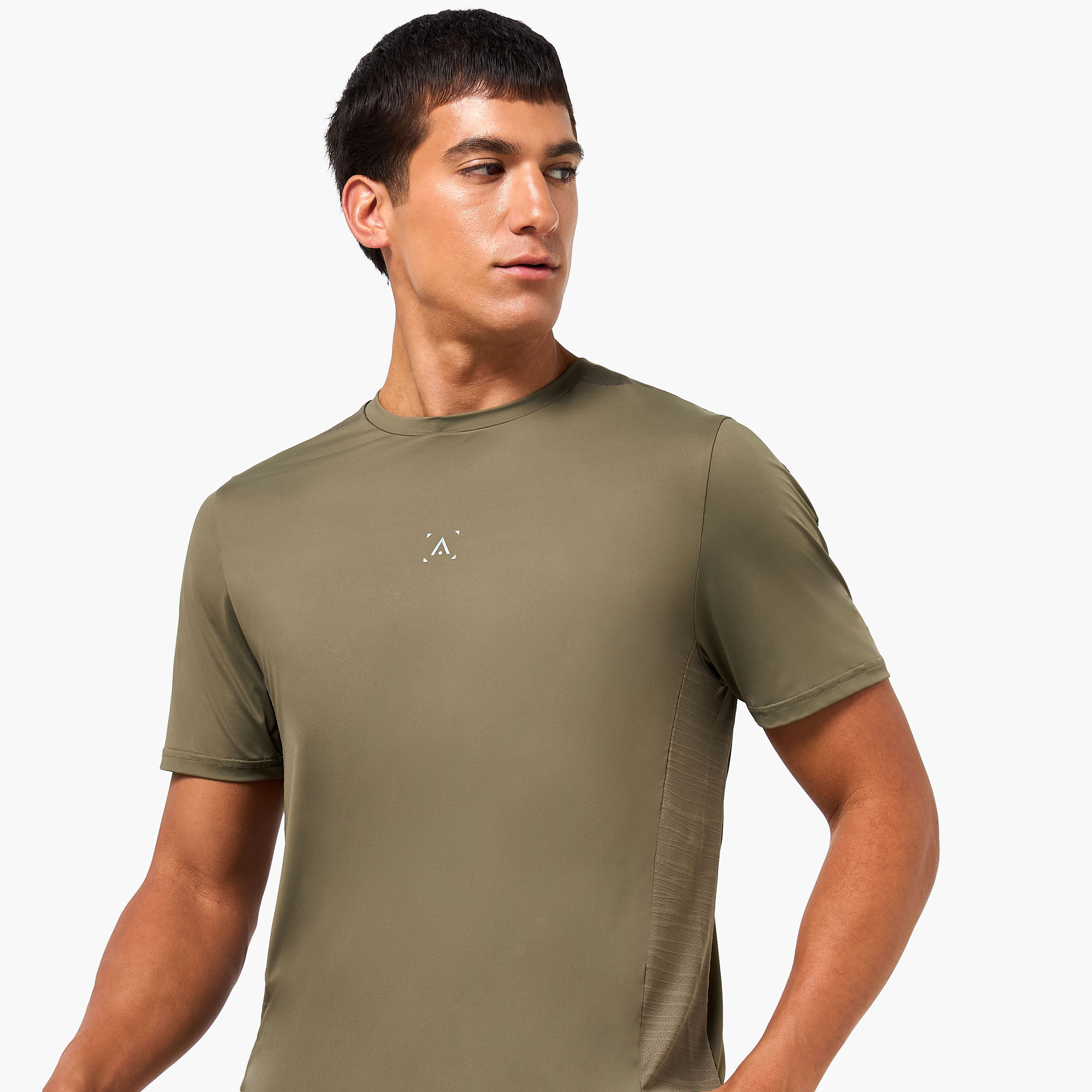 Men Performance T-shirt-men-clothing-sportswearandactivewear-tshirtsandpolos-image-5