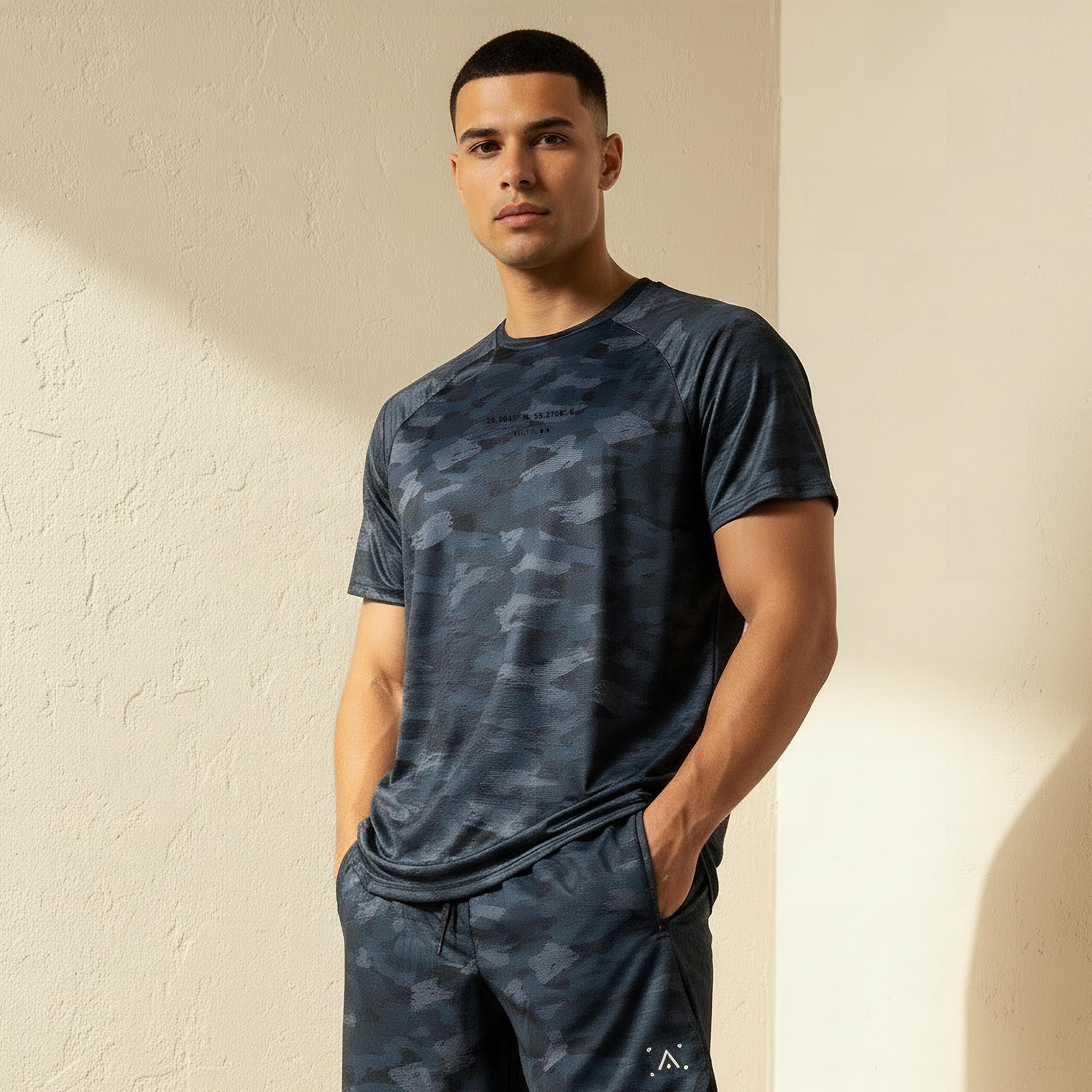 Men Raglan Sleeve T-shirt-men-clothing-sportswearandactivewear-tshirtsandpolos-image-5