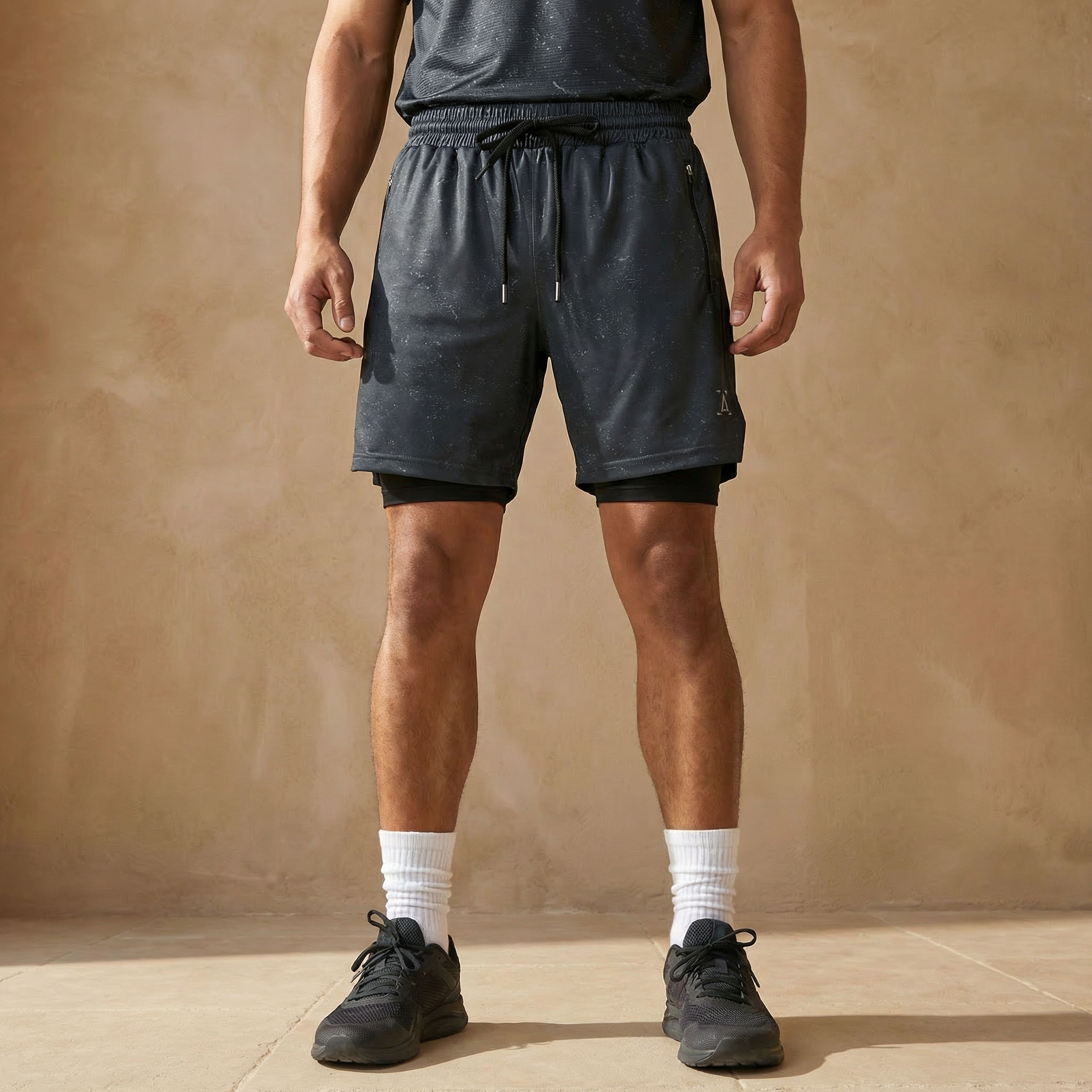 شورت رياضي مطاطي للرجال-men-clothing-bottoms-shorts-image-13