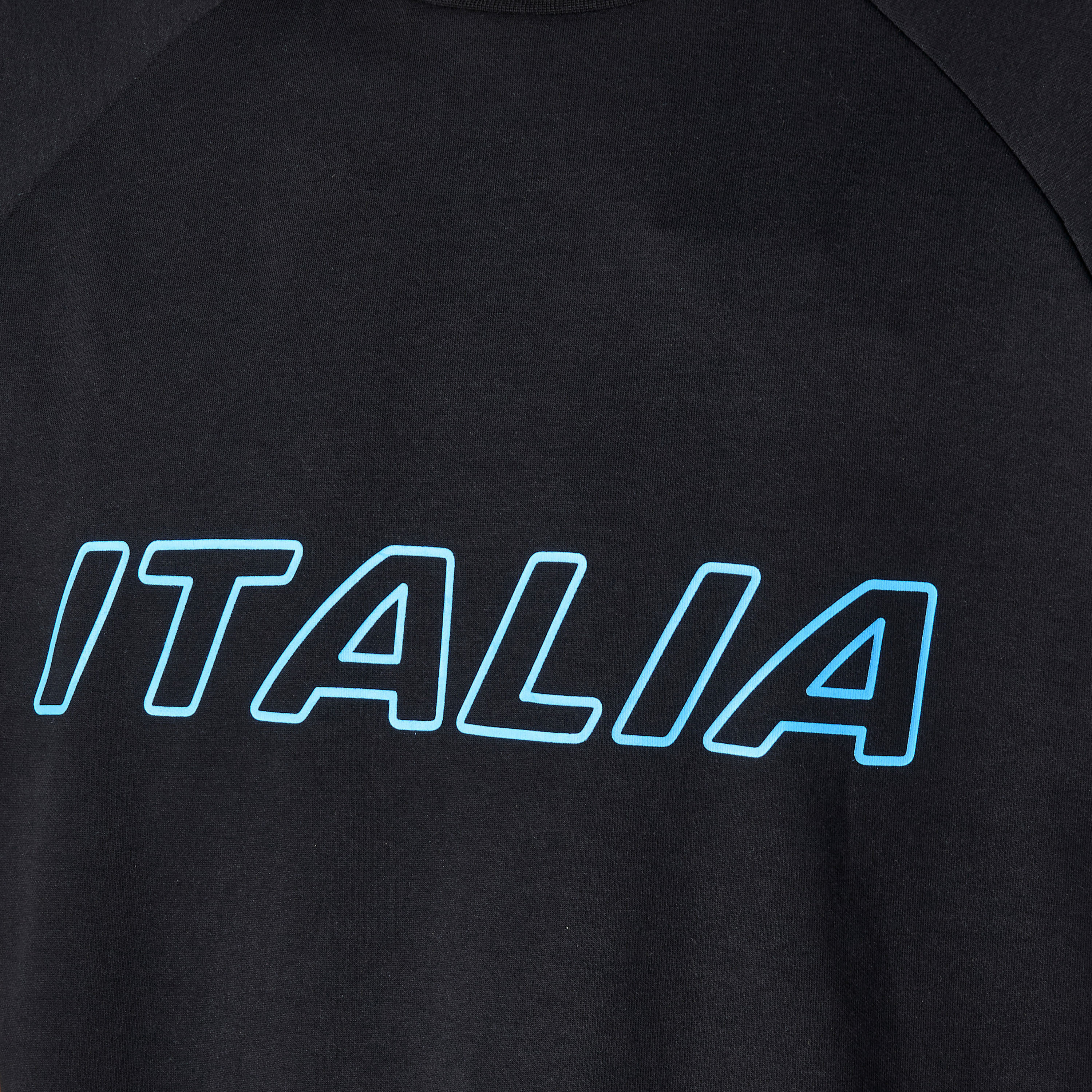 طقم ملابس منتخب إيطاليا لكرة القدم بتصميم مغاير للرجال-men-clothing-sportswearandactivewear-tshirtsandpolos-image-2