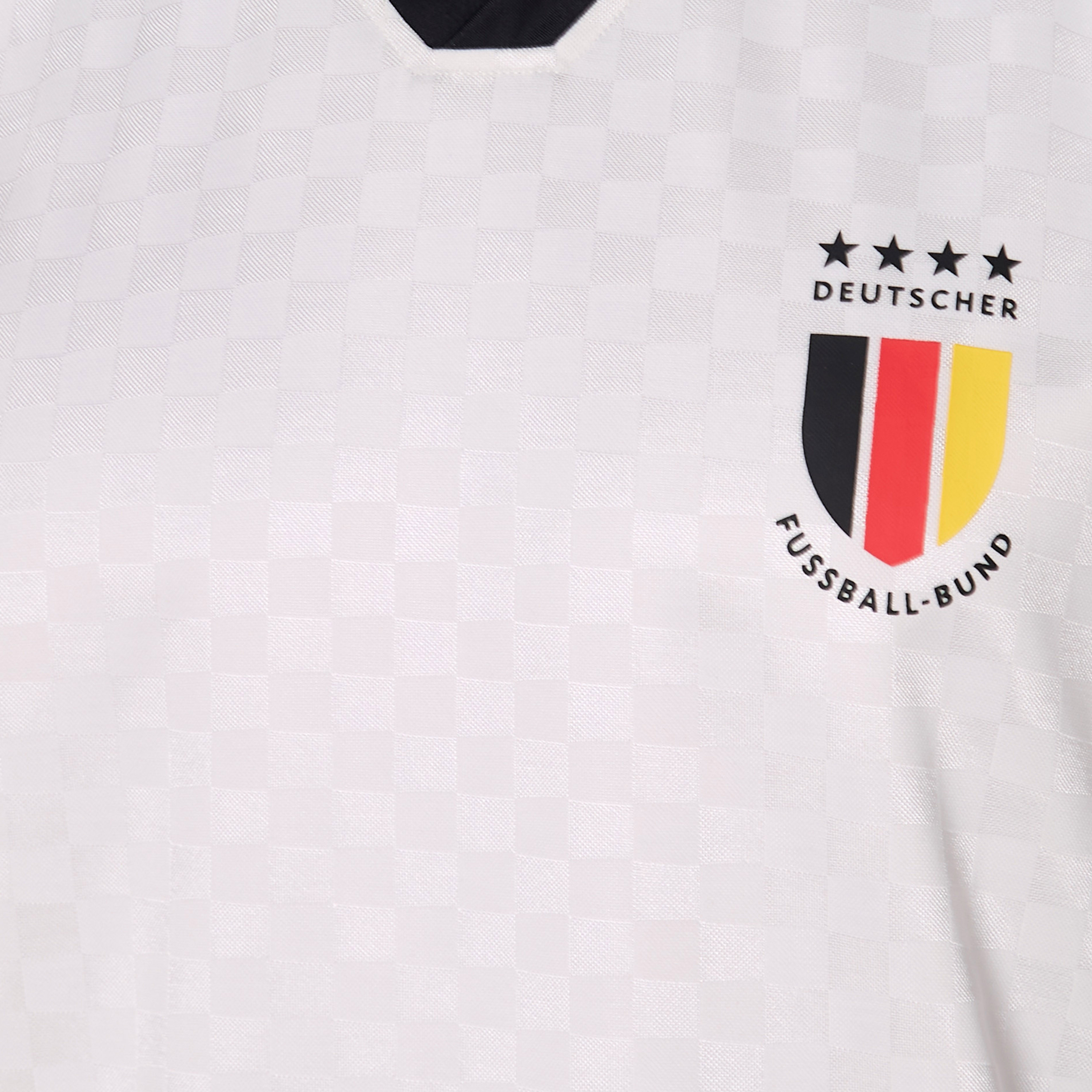 Men FIFA 26 Germany Print Collared T-shirt-men-clothing-sportswearandactivewear-tshirtsandpolos-image-2