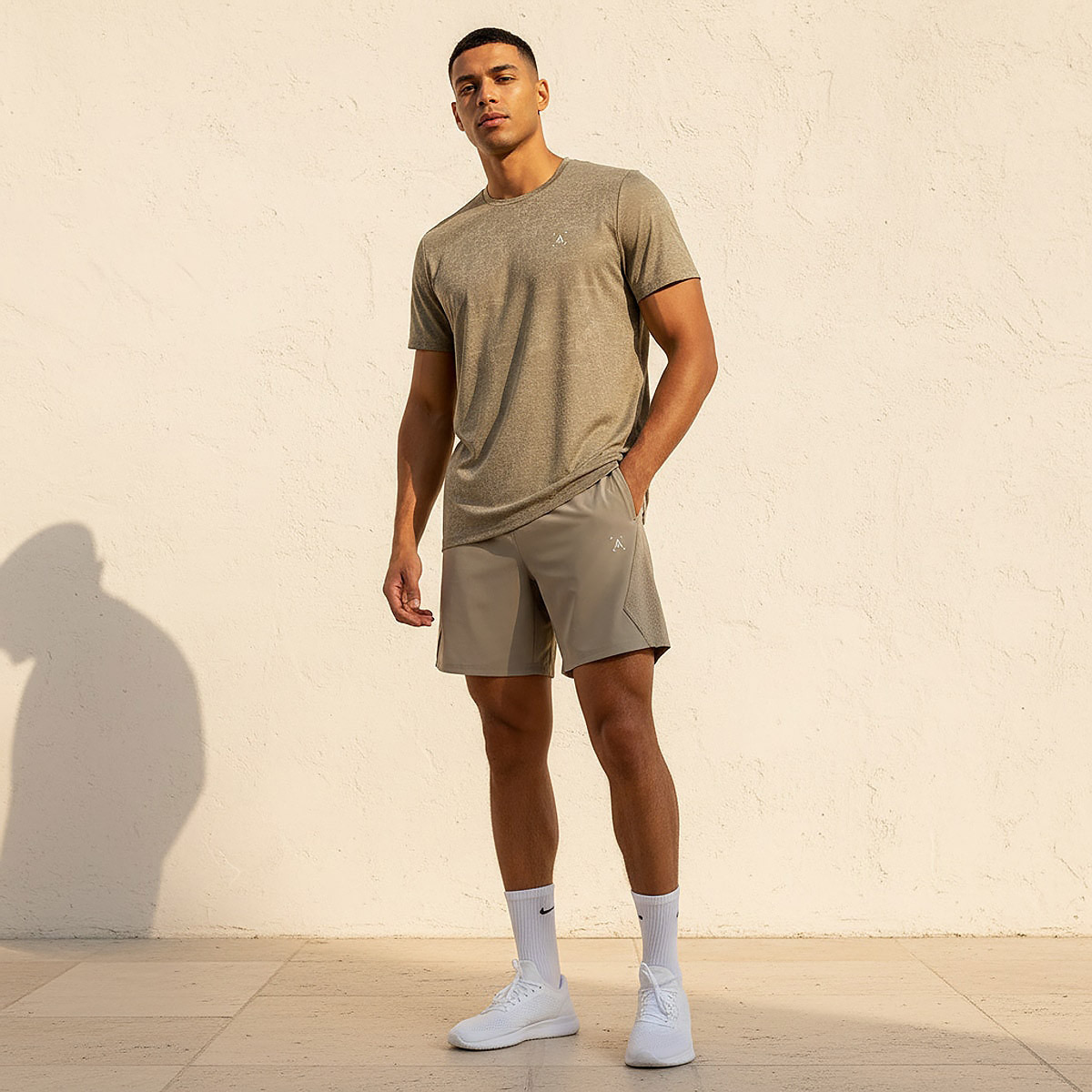 تيشيرت رياضي ناعم للرجال-men-clothing-sportswearandactivewear-tshirtsandpolos-image-3