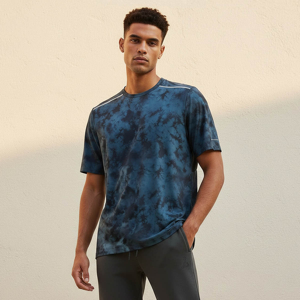 Men Abstract Print 2 Way Stretch T-shirt-men-clothing-sportswearandactivewear-tshirtsandpolos-image-1