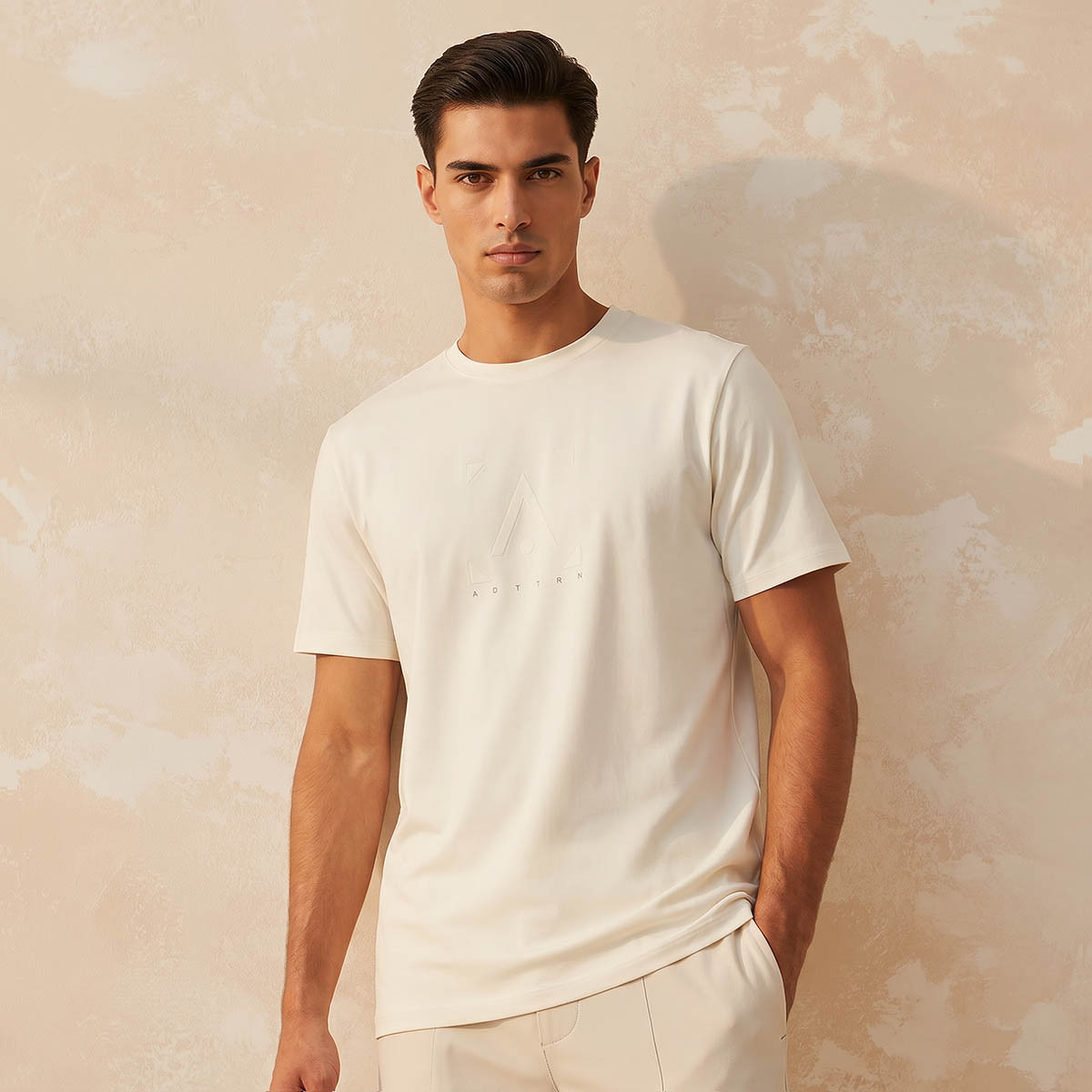 Men Embossed Detail 2 Way Stretch T-shirt-men-clothing-sportswearandactivewear-tshirtsandpolos-image-1