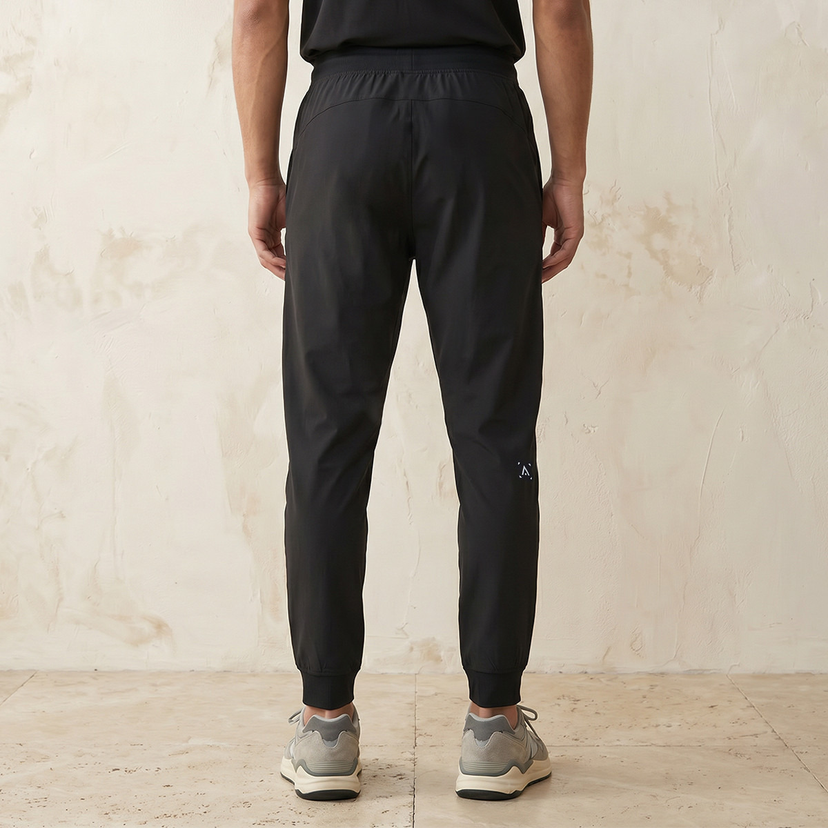 Men Panelled 4 Way Stretch Joggers-men-clothing-sportswearandactivewear-bottoms-joggers-image-4