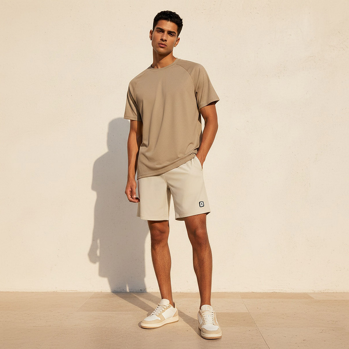 تيشيرت رياضي بأكمام مغايرة للرجال-men-clothing-sportswearandactivewear-tshirtsandpolos-image-3