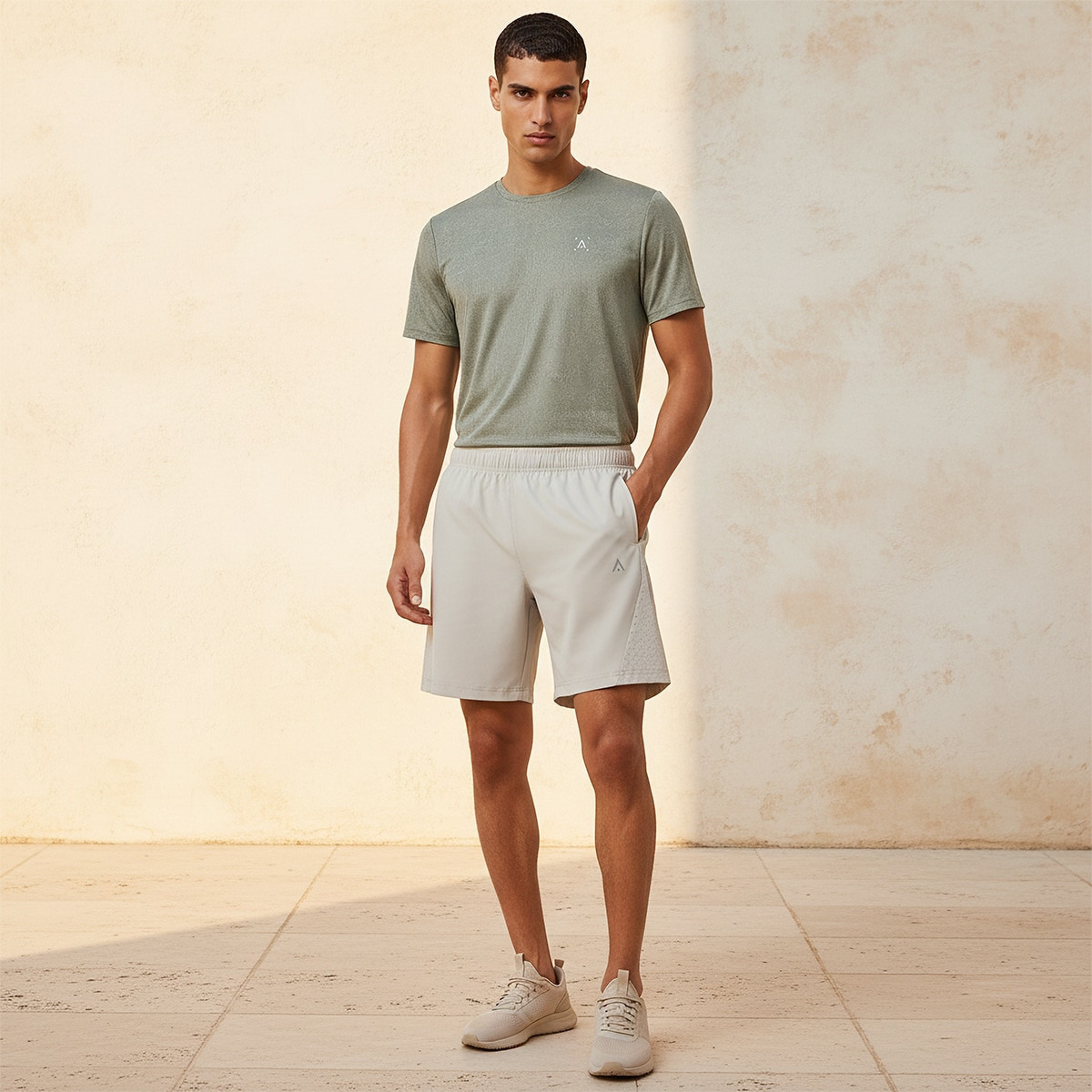 شورت رياضي بفتحات تهوية وأداء احترافي-men-clothing-bottoms-shorts-image-3